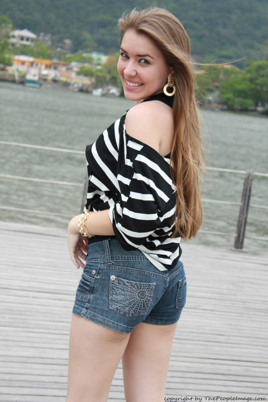 [Image: e71d96460085b0b9e8fe8.jpg]