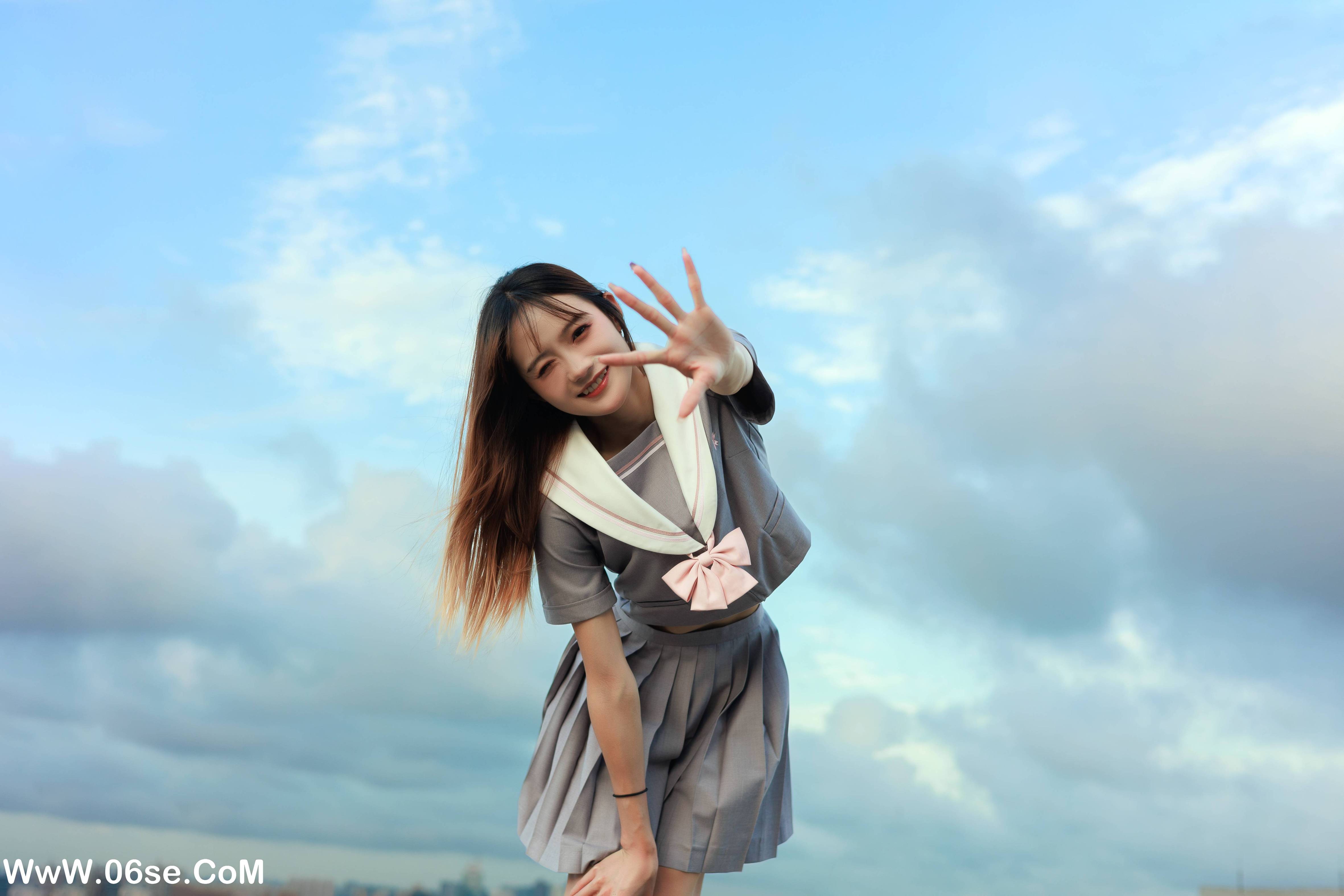 图片[15]-[YITUYU艺图语]2022.06.12 天台纸飞机 兔子Zzz不吃胡萝卜[28P-252.64MB]-六色网