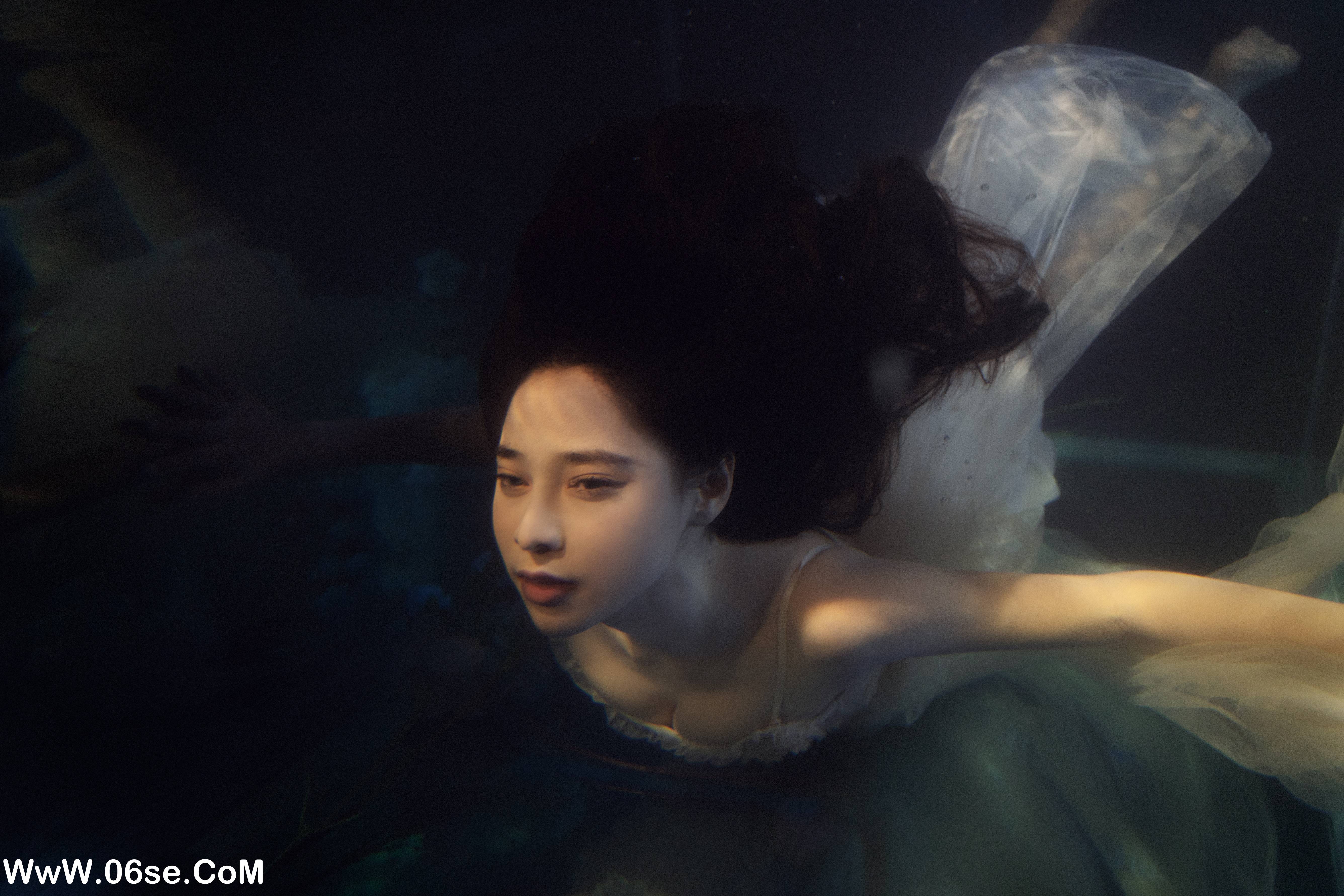 图片[16]-[YITUYU艺图语]2022.06.13 镜花水月 蛋蛋[35P-460.34MB]-六色网