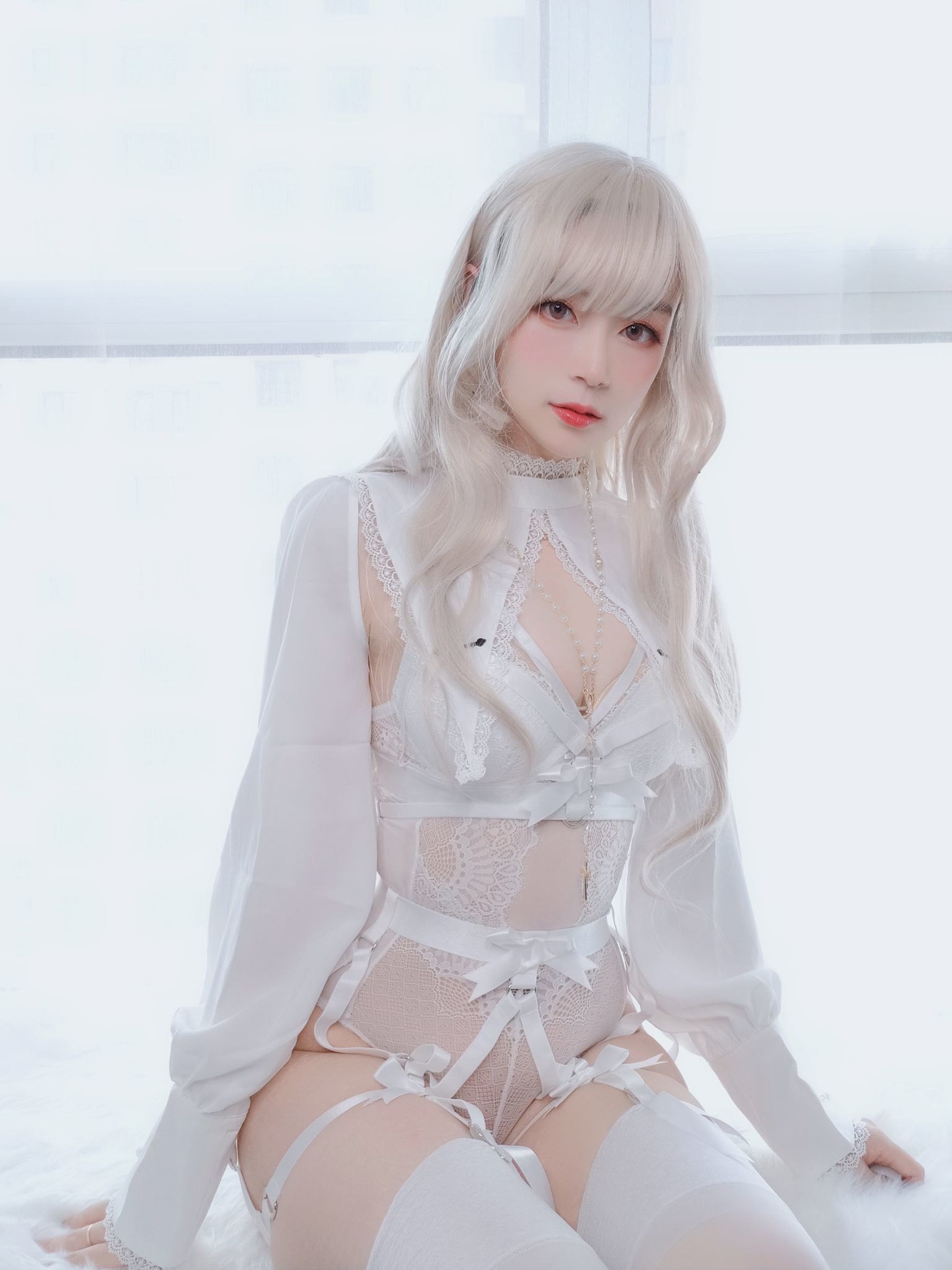 [白銀] White Virgin - 56P 43