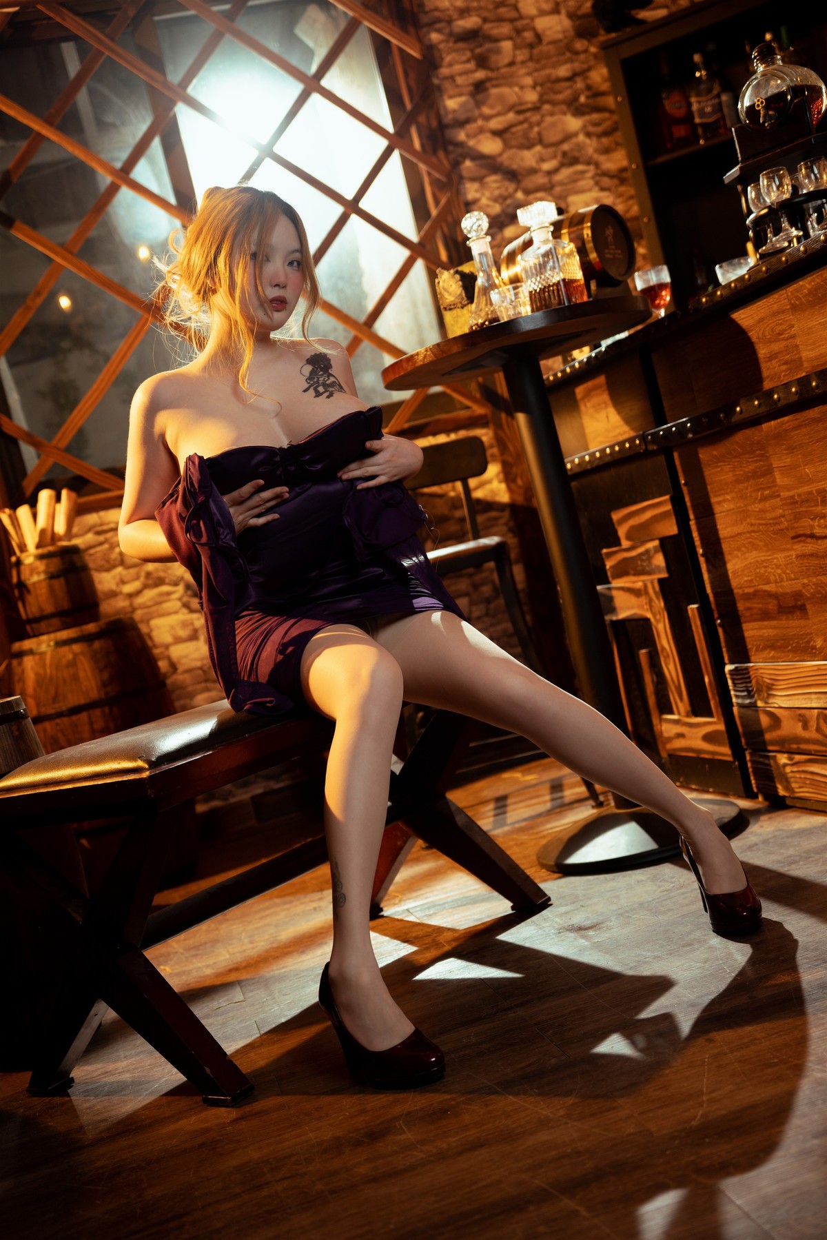 Cosplay 东条瞳 微醺人妻 26