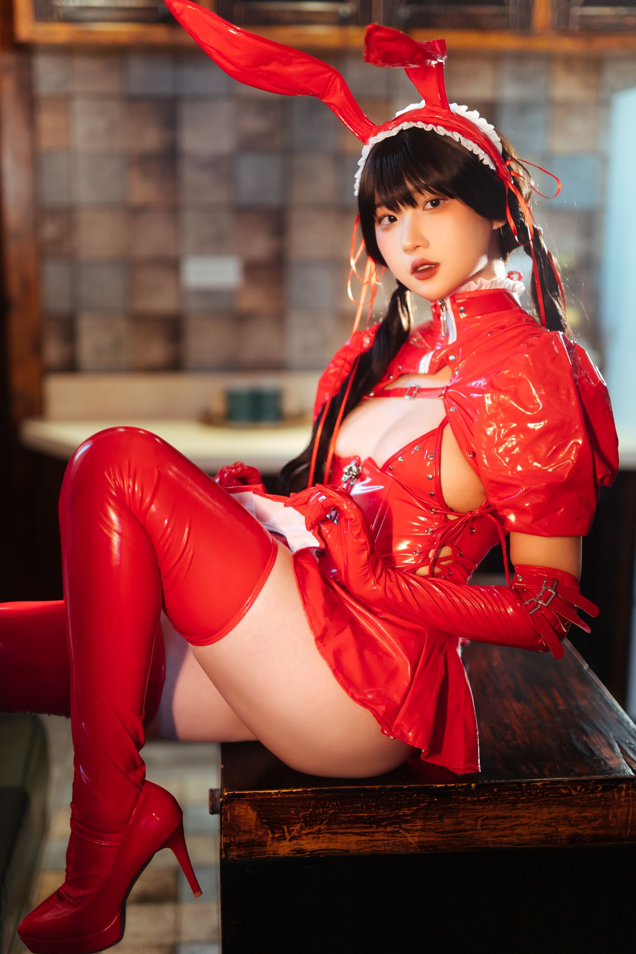 瓦斯塔亚小龙虾 兔女郎主题本 28