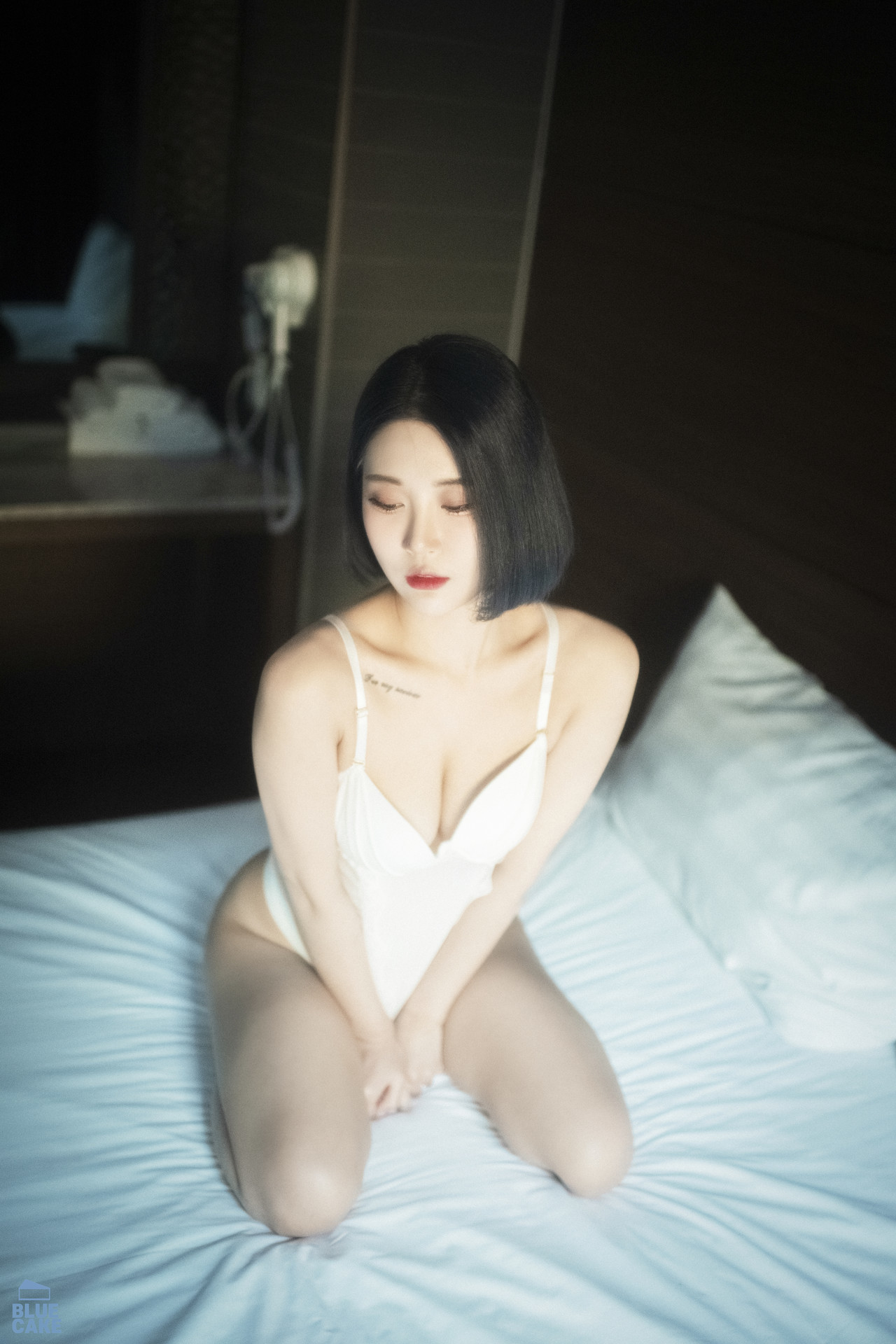 Jeong Bomi 정보미, [BLUECAKE] SECRET - Set.02 25