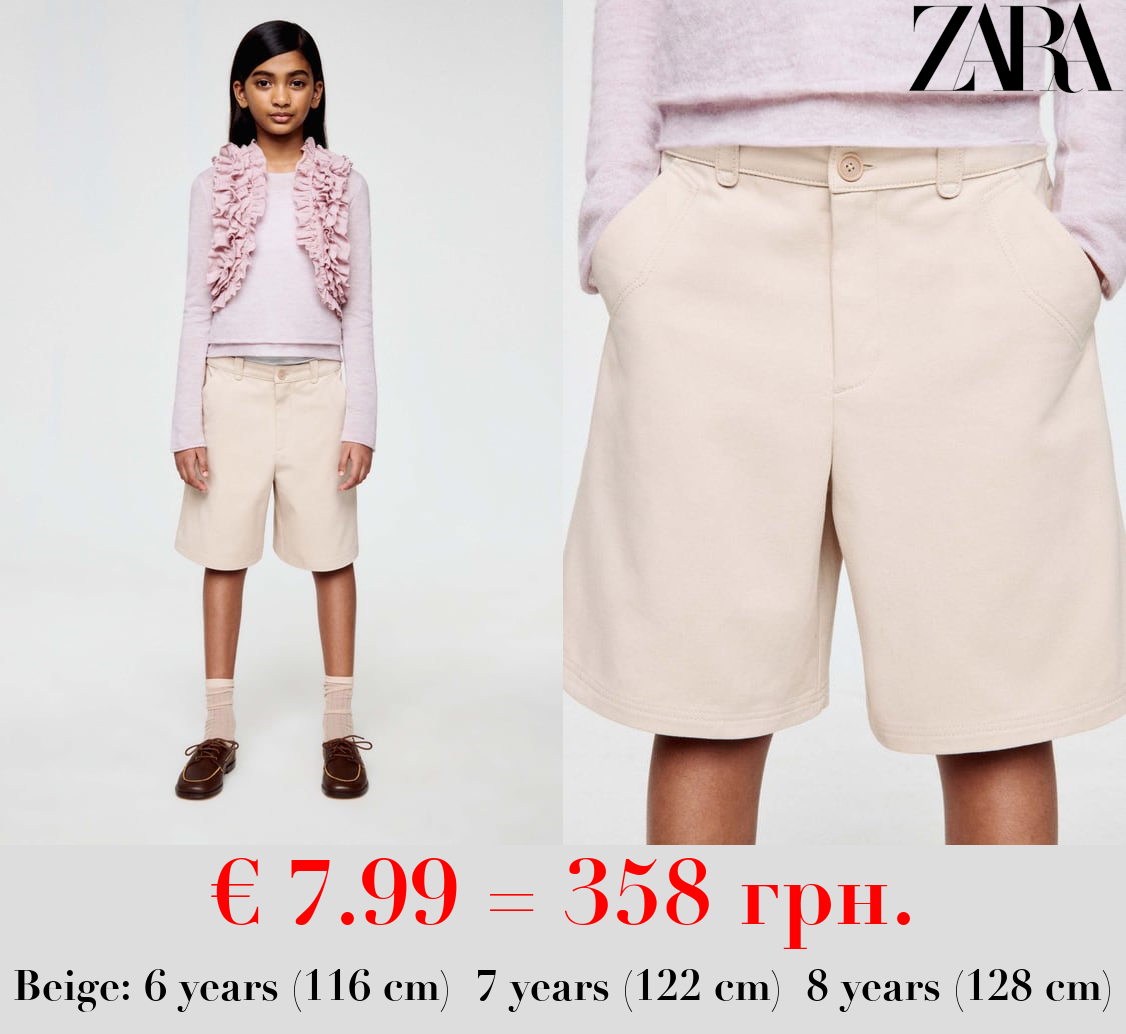 BERMUDA SHORTS WITH POCKETS