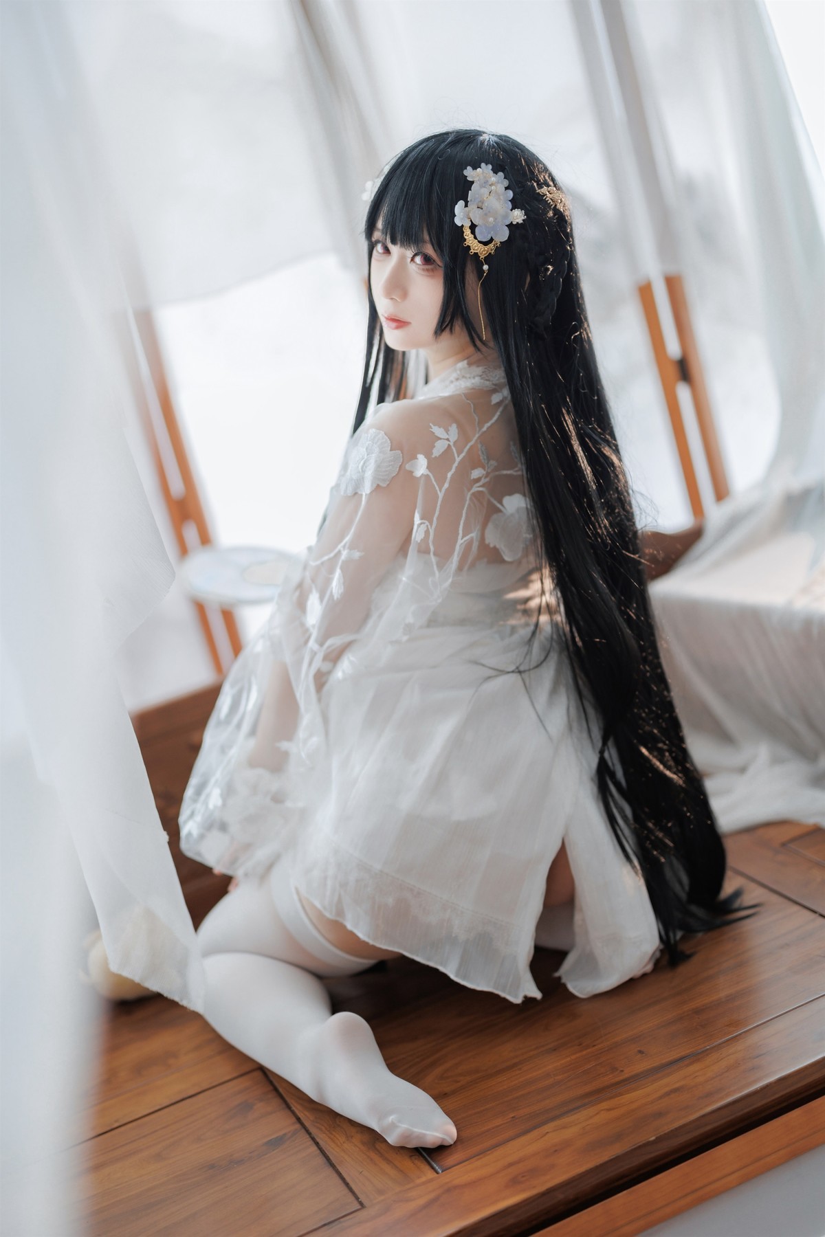 Cosplay 樱落酱 逸仙 膏发凝脂 7