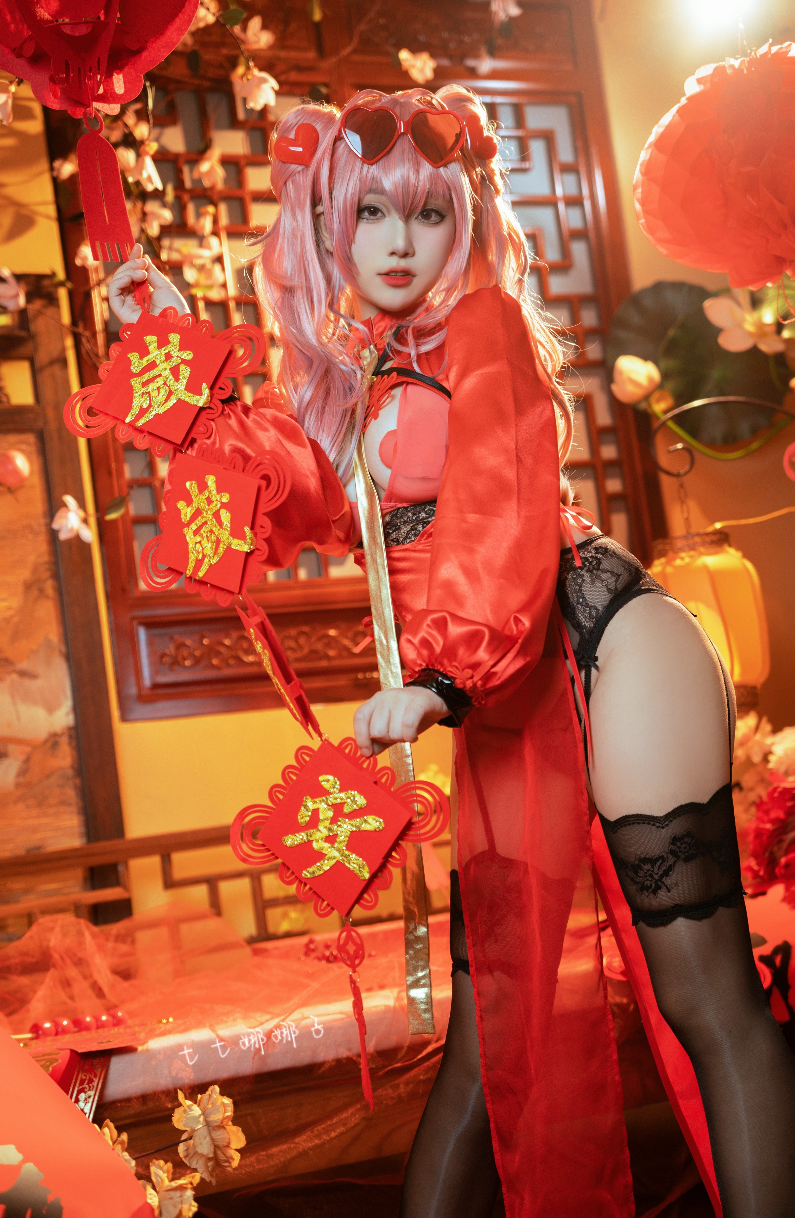 七七娜娜子 布莱默顿新春旗袍 [108P6V-770MB] 36