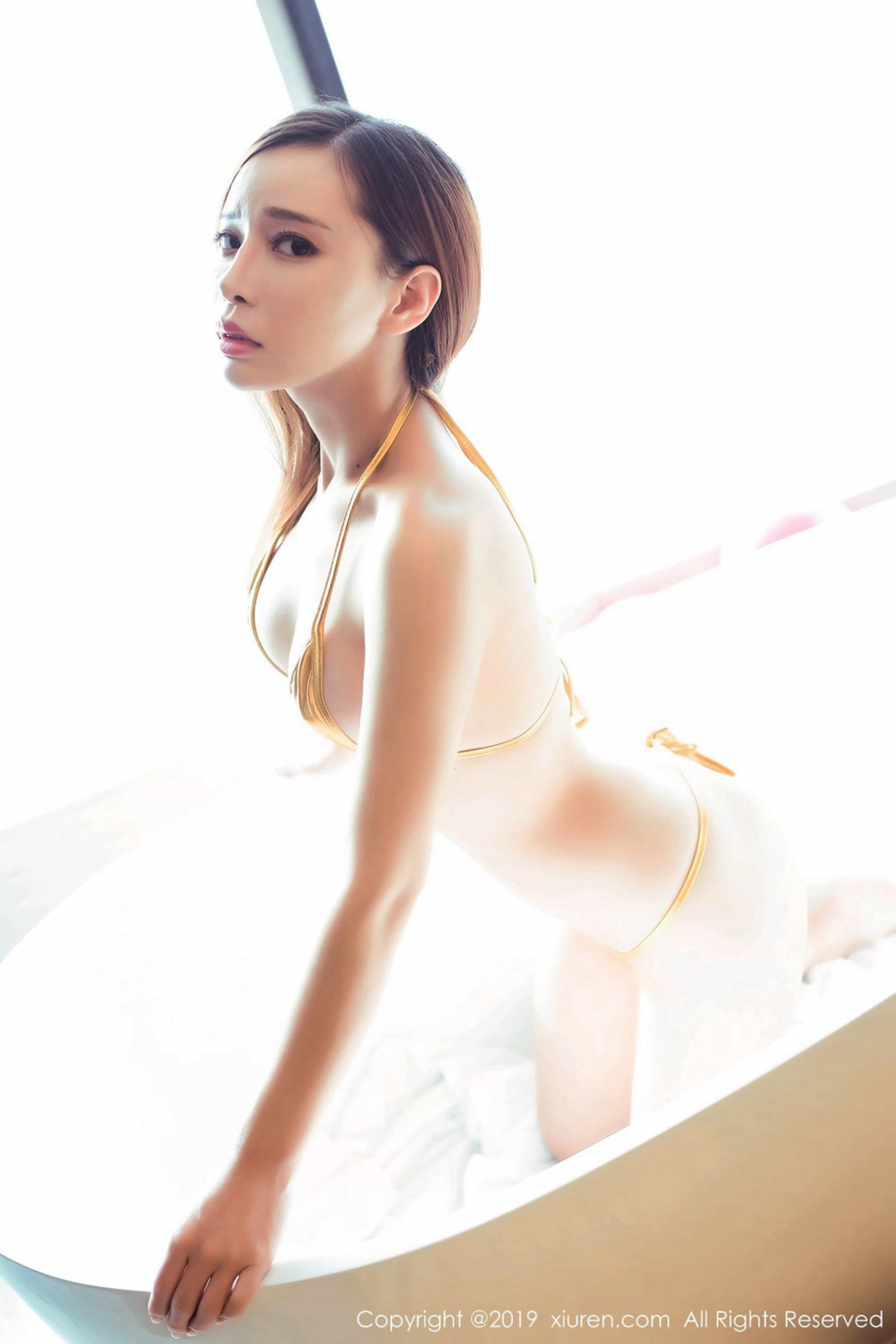 [XiuRen秀人网] 2019.03.06 No.1364 艾小青[49+1P185M] 8