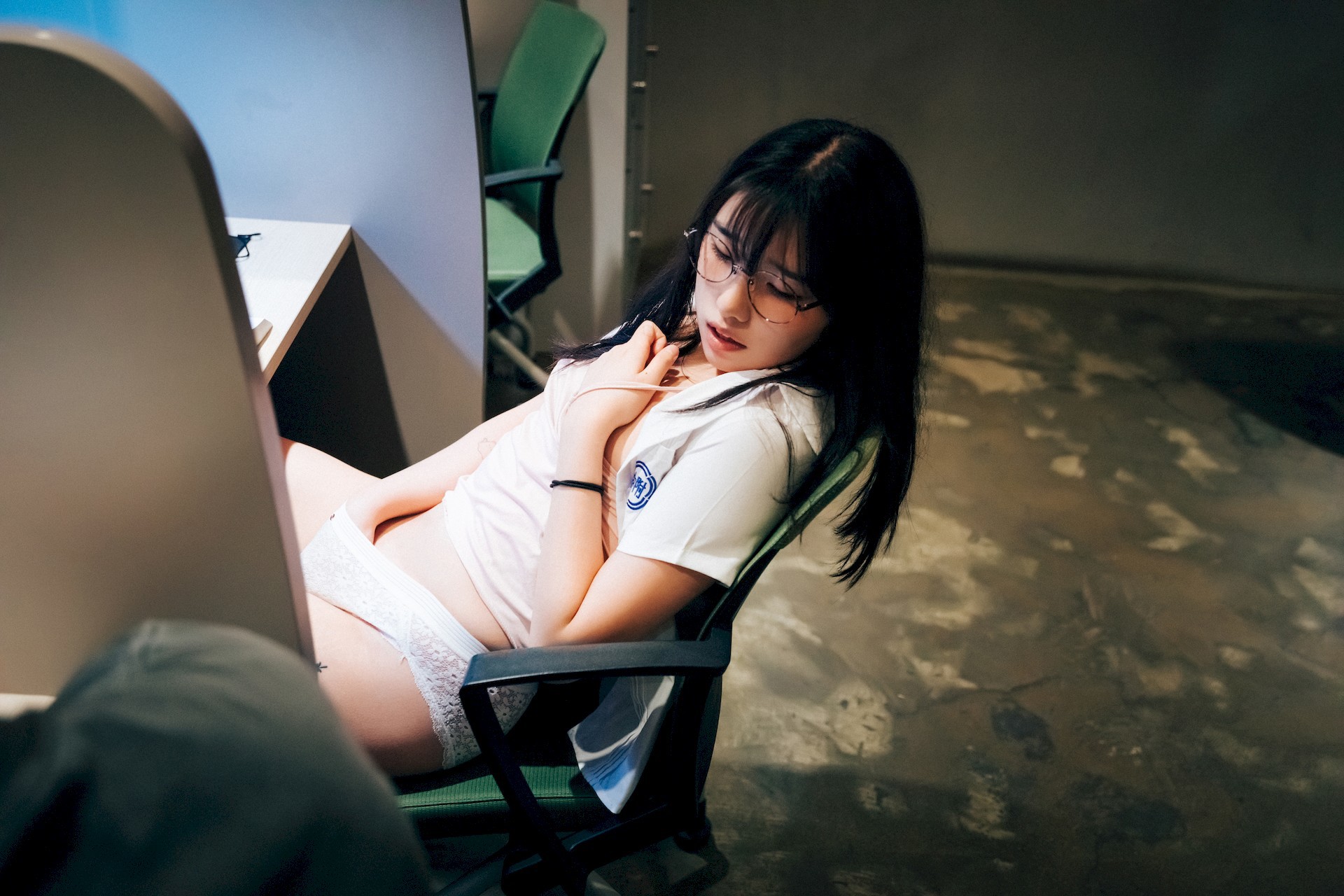 Sonson 손손, [Loozy] Reading Room Set.01 47