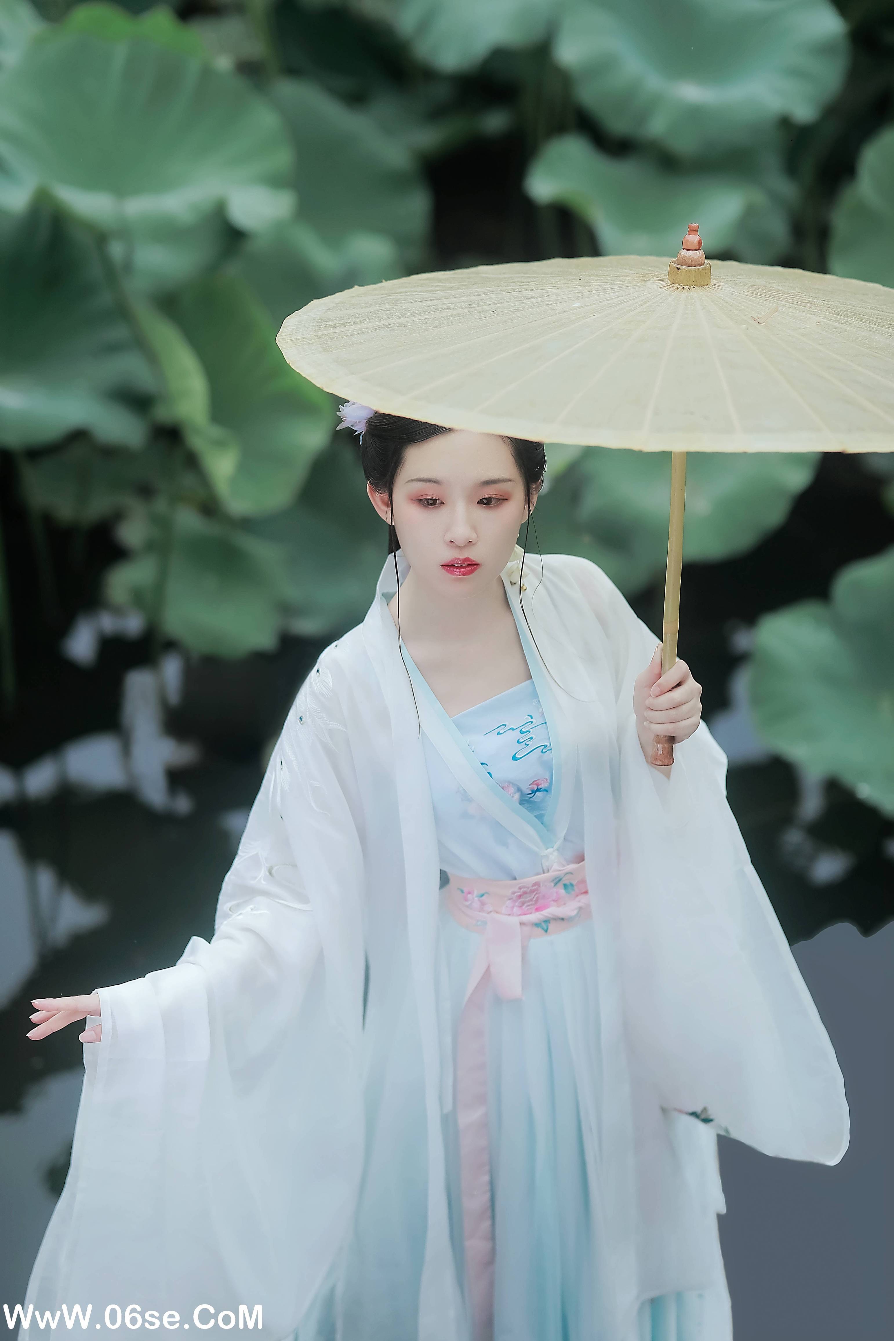 图片[14]-[YITUYU艺图语]2022.06.16 采莲曲 _喵喵家的小鱼干_[23P-402.88MB]-六色网