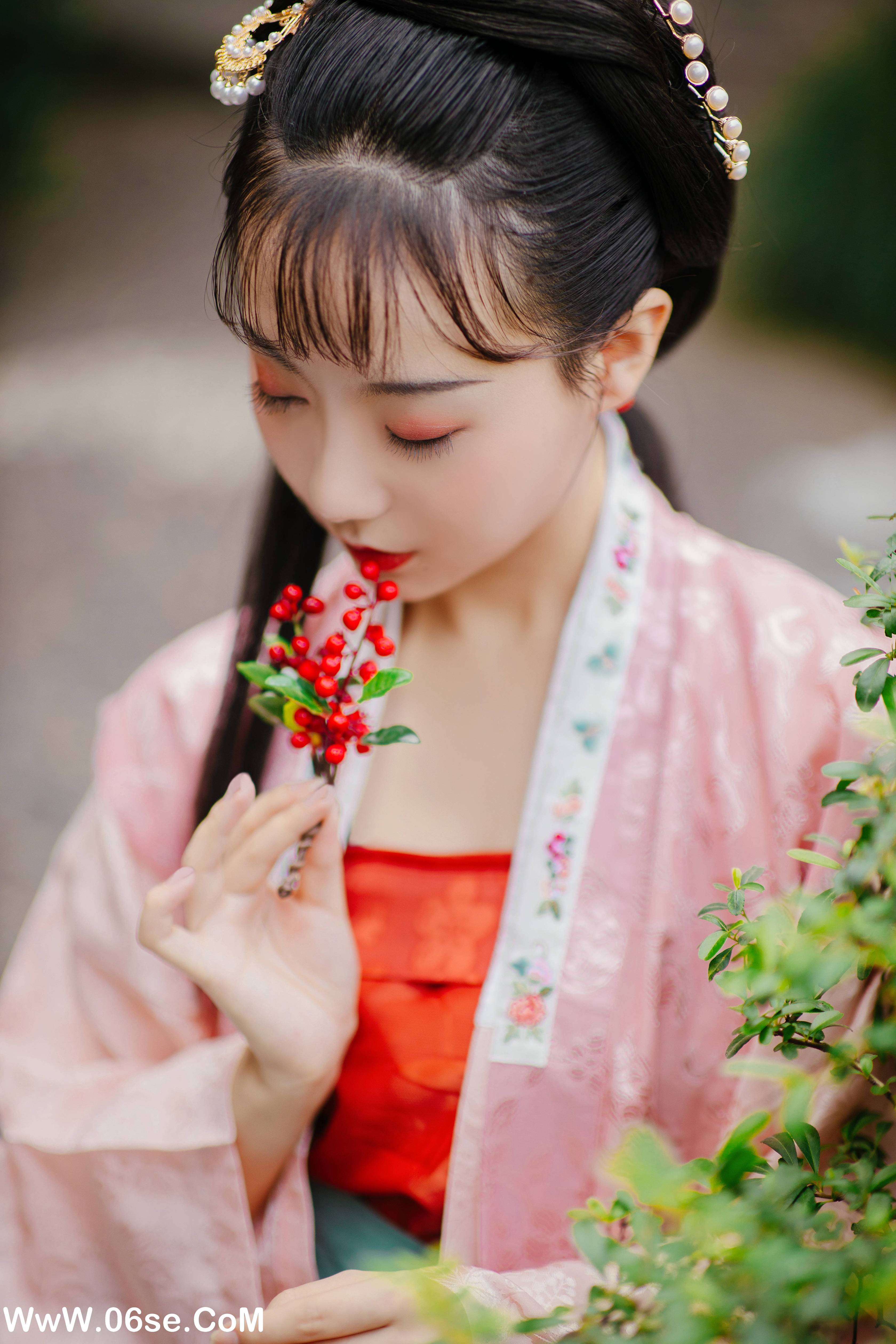 图片[17]-[YITUYU艺图语]2022.02.21 锁清秋 简森_Red[24+1P／216MB]-六色网