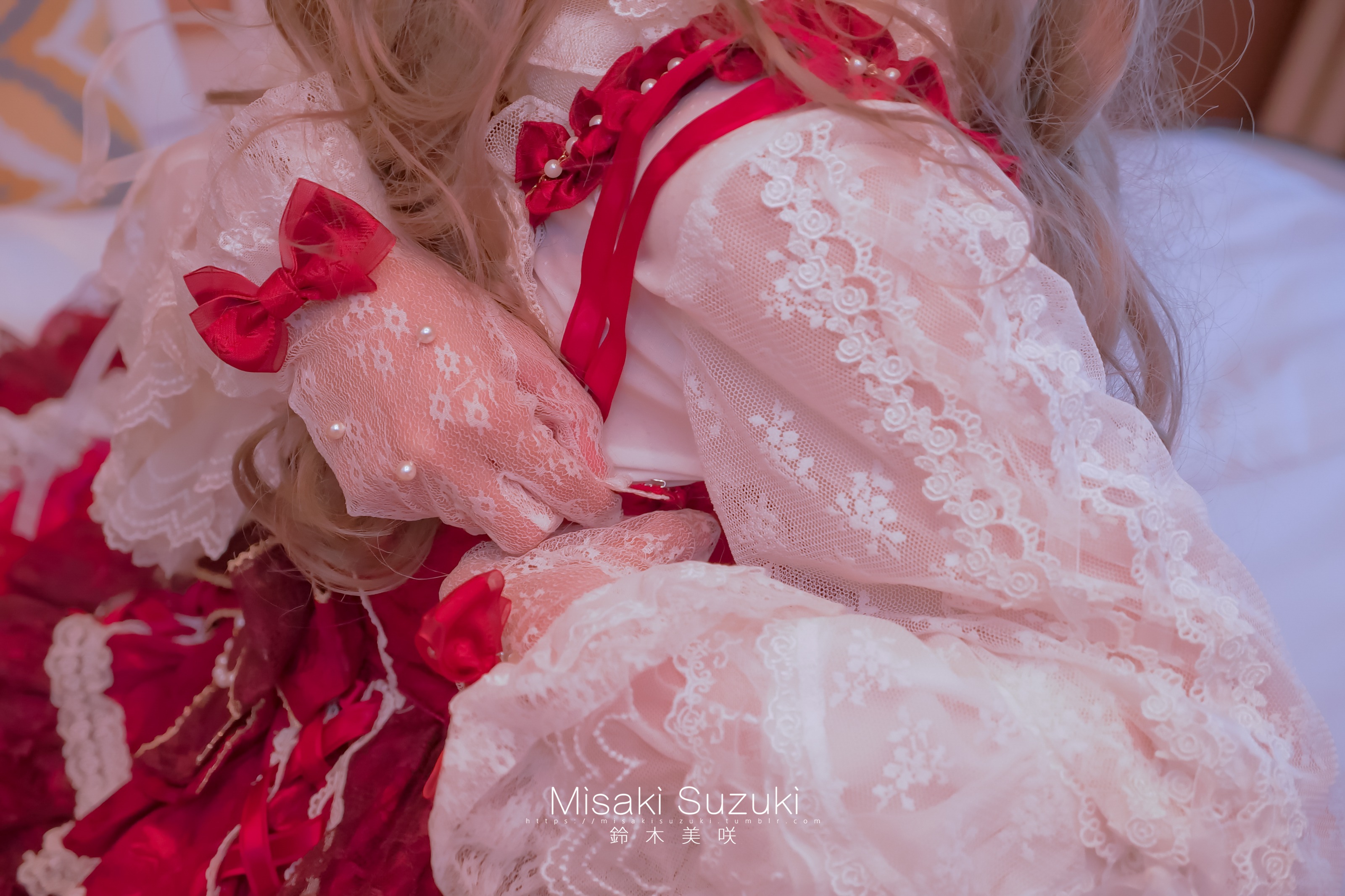 Misaki Suzuki - 援x交友人的LO娘 跨年lo娘 [59P 1V 2.4G] 18