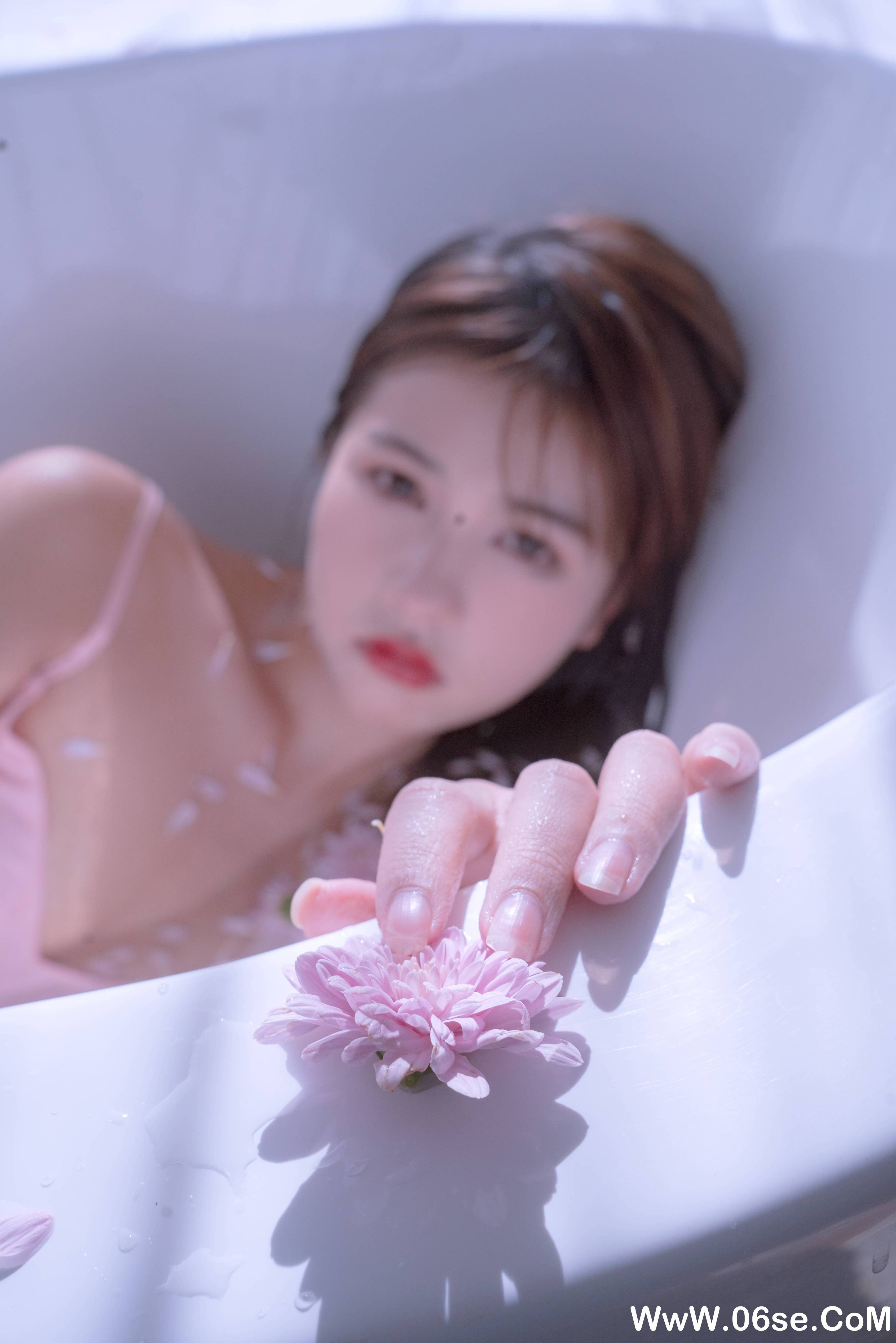 图片[10]-[YITUYU艺图语]2021.11.22 少女梦 落痣_[32+1P／648MB]-六色网