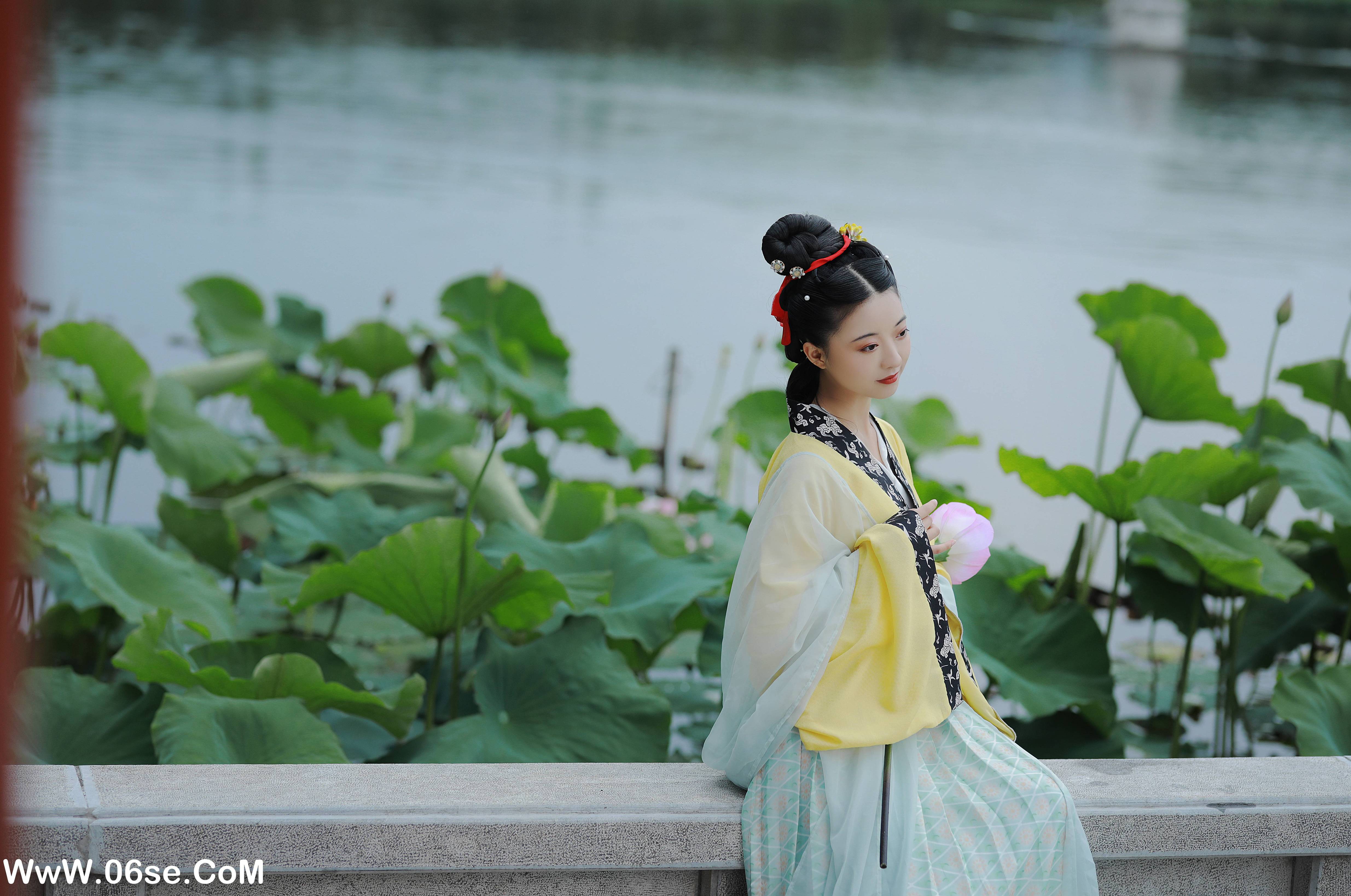 图片[33]-[YITUYU艺图语]2022.08.09 半夏 YunFleur[32+1P／640MB]-六色网