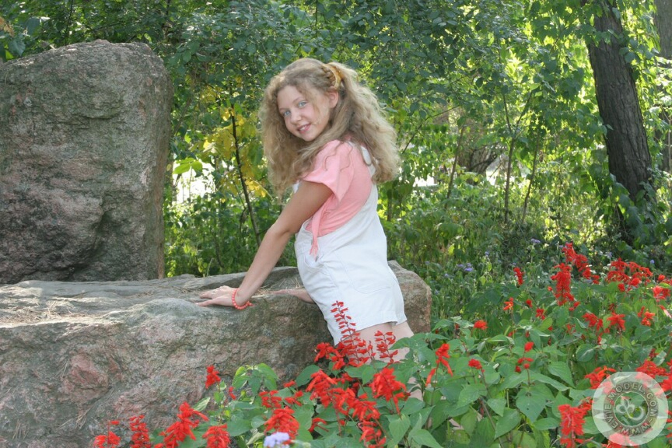 [Image: e9800207f6255e60c07b3.jpg]