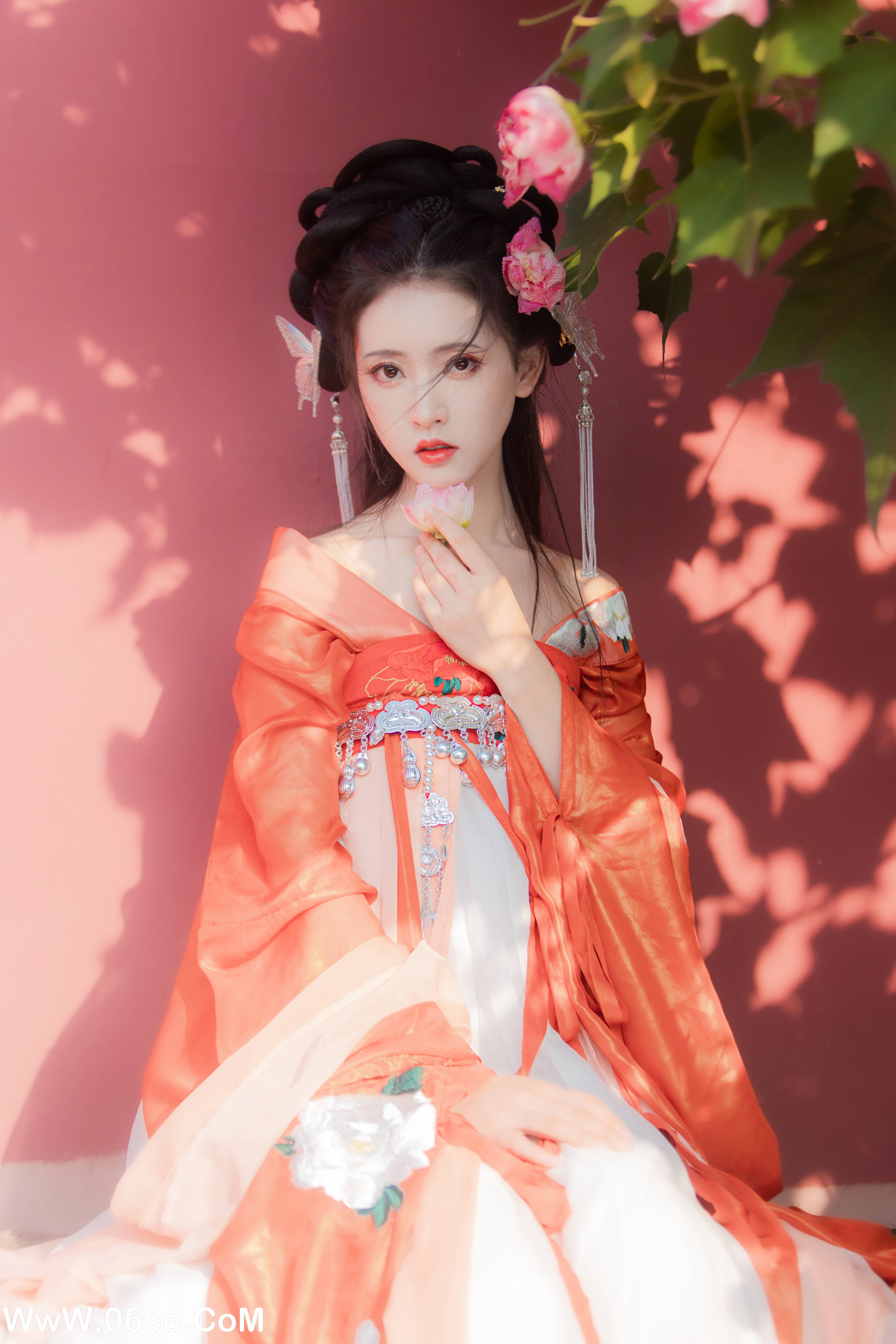 图片[31]-[YITUYU艺图语]2022.11.04 似是故人来 -林秋奈[34+1P／380MB]-六色网