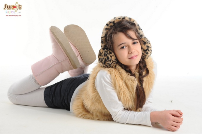 [Image: e99688521cf768cc5cc9f.jpg]