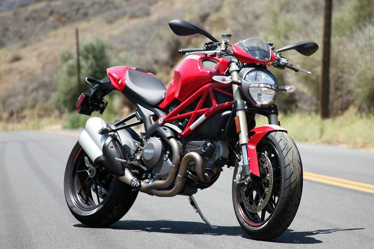 Мотоцикл ducati monster