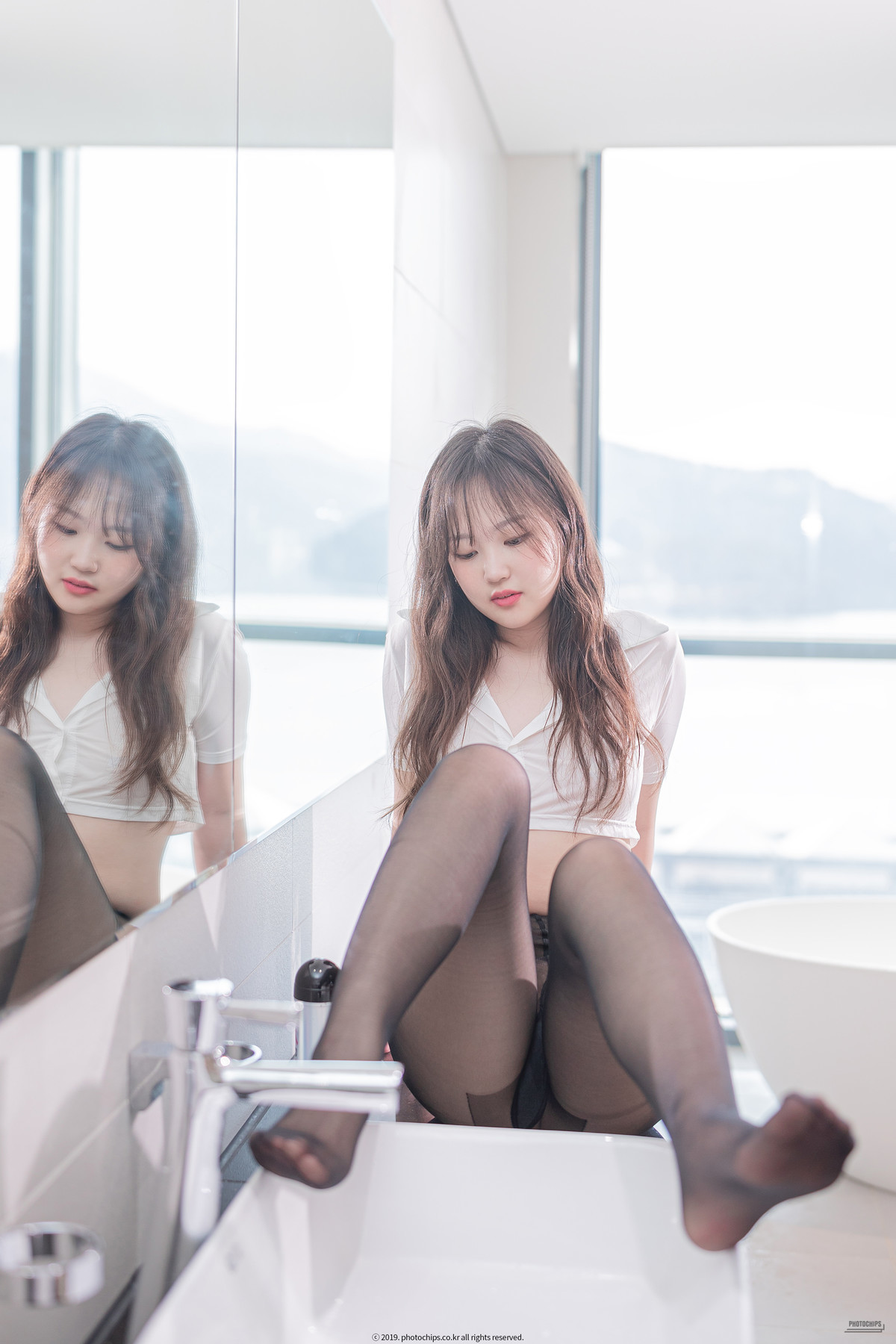 Sia 시아, [Photochips] Vol.79 Photobook 1