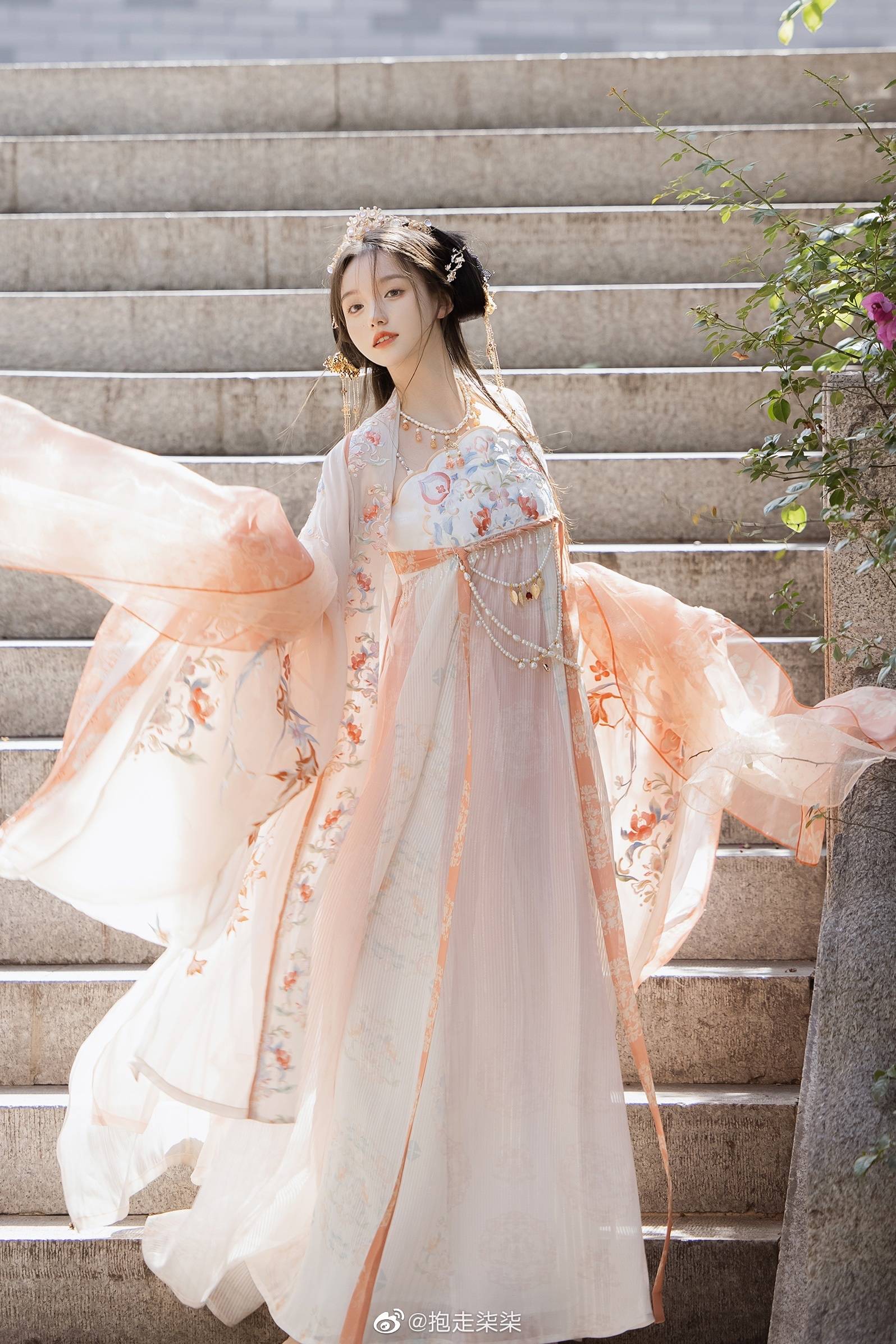 图片[25]-082 迷失幻境系列 – 第082期（汉服） [91P-228.76 MB]-六色网