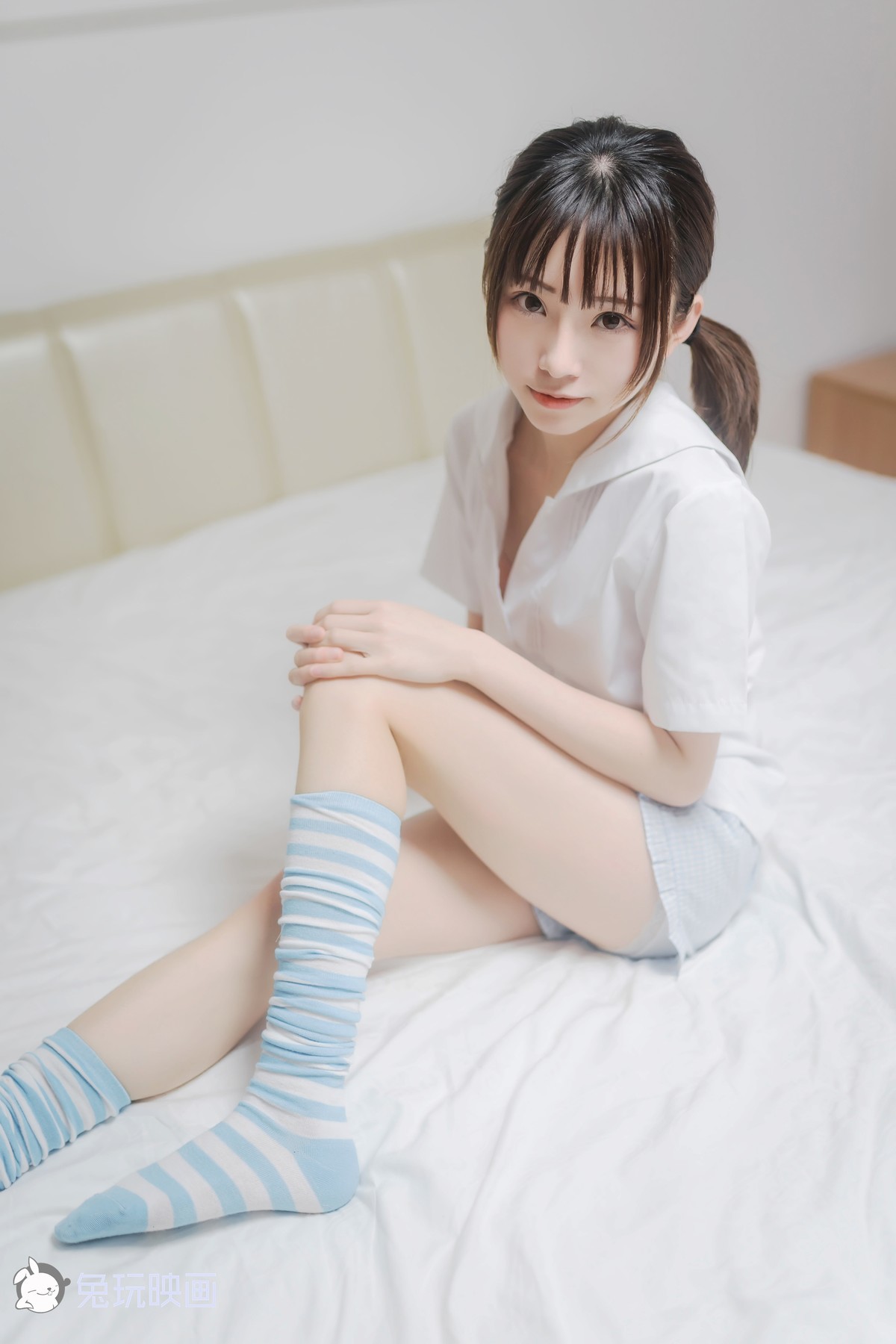 Cosplay 兔玩映画 蓝白条纹袜 34