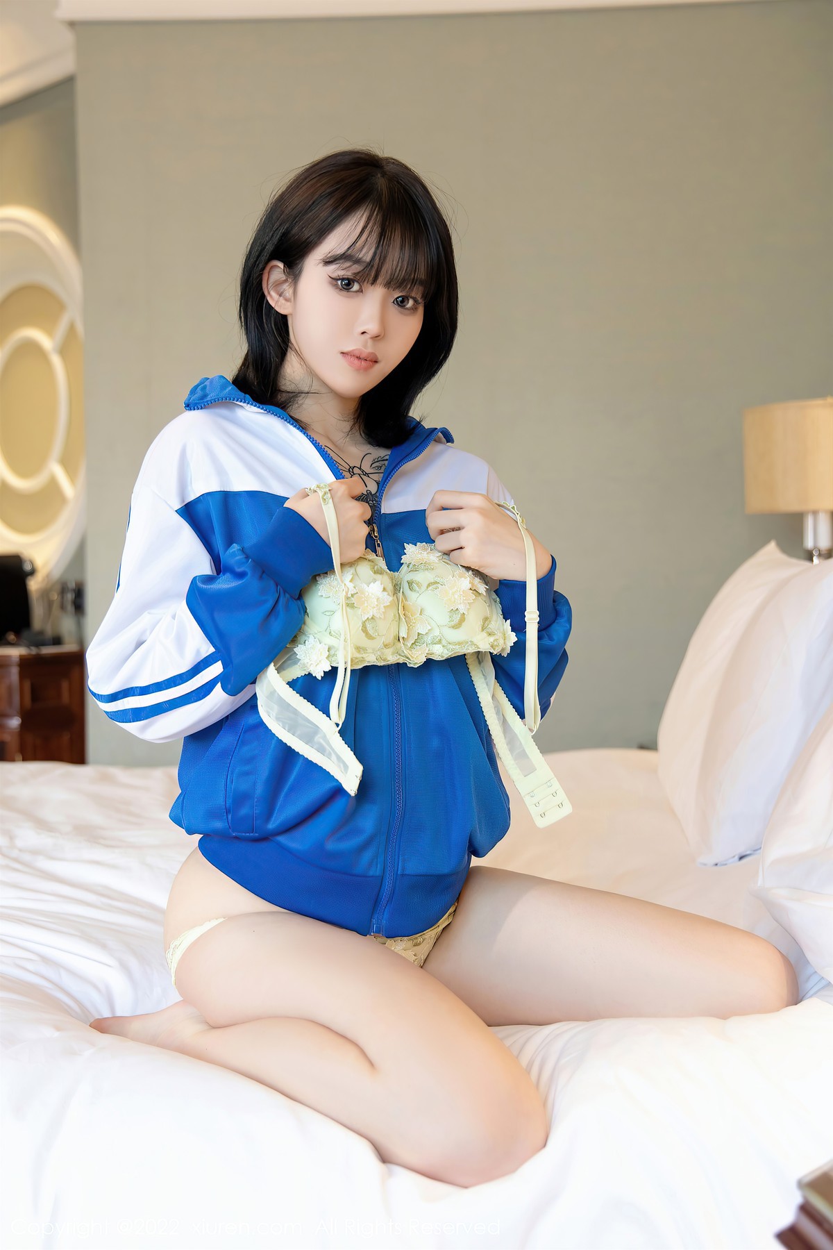 [XiuRen秀人网] No.4838 奶瓶 3