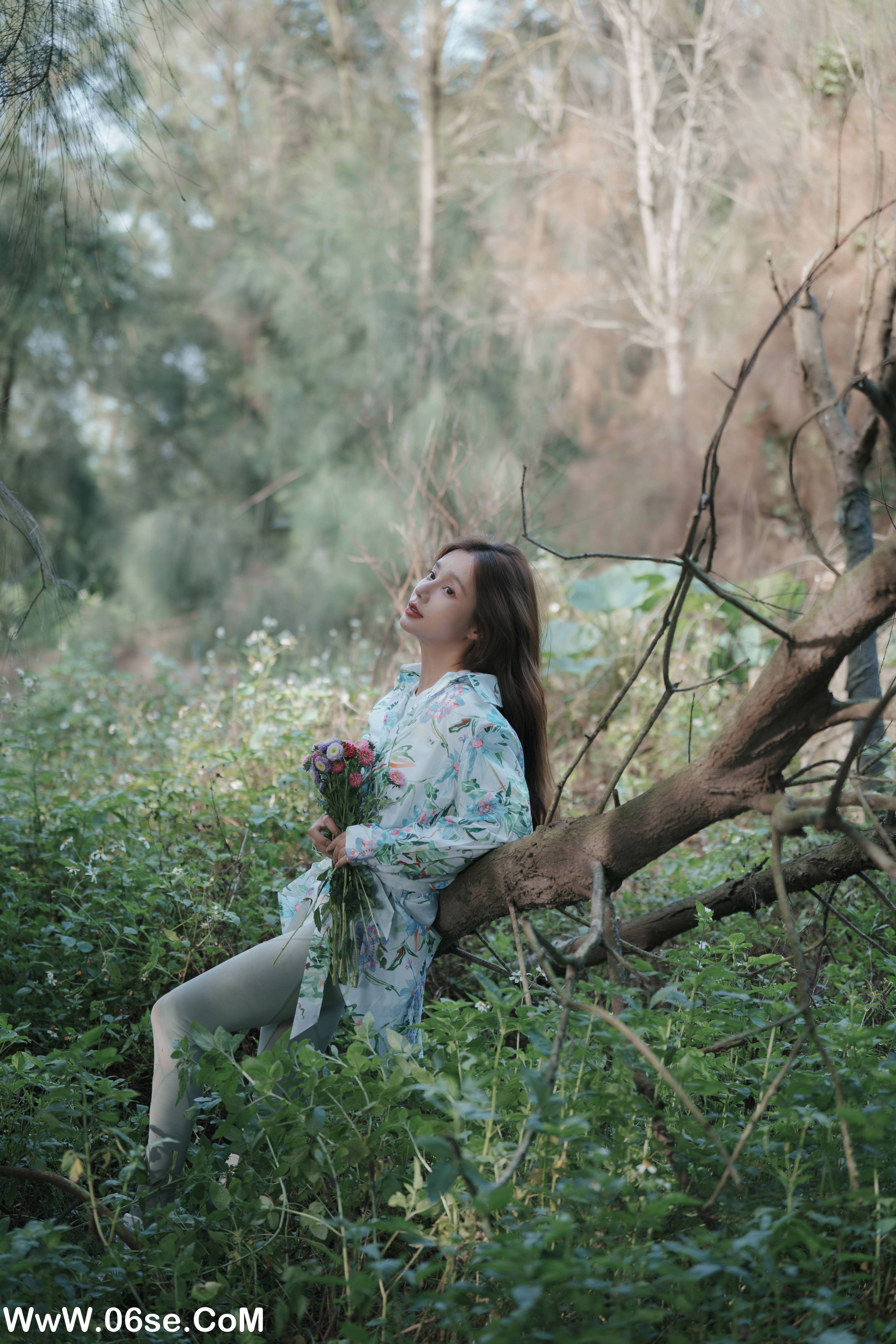 图片[43]-[YITUYU艺图语]2022.08.11 氧气女孩的盛夏密林 姝雯同学[52+1P／438MB]-六色网