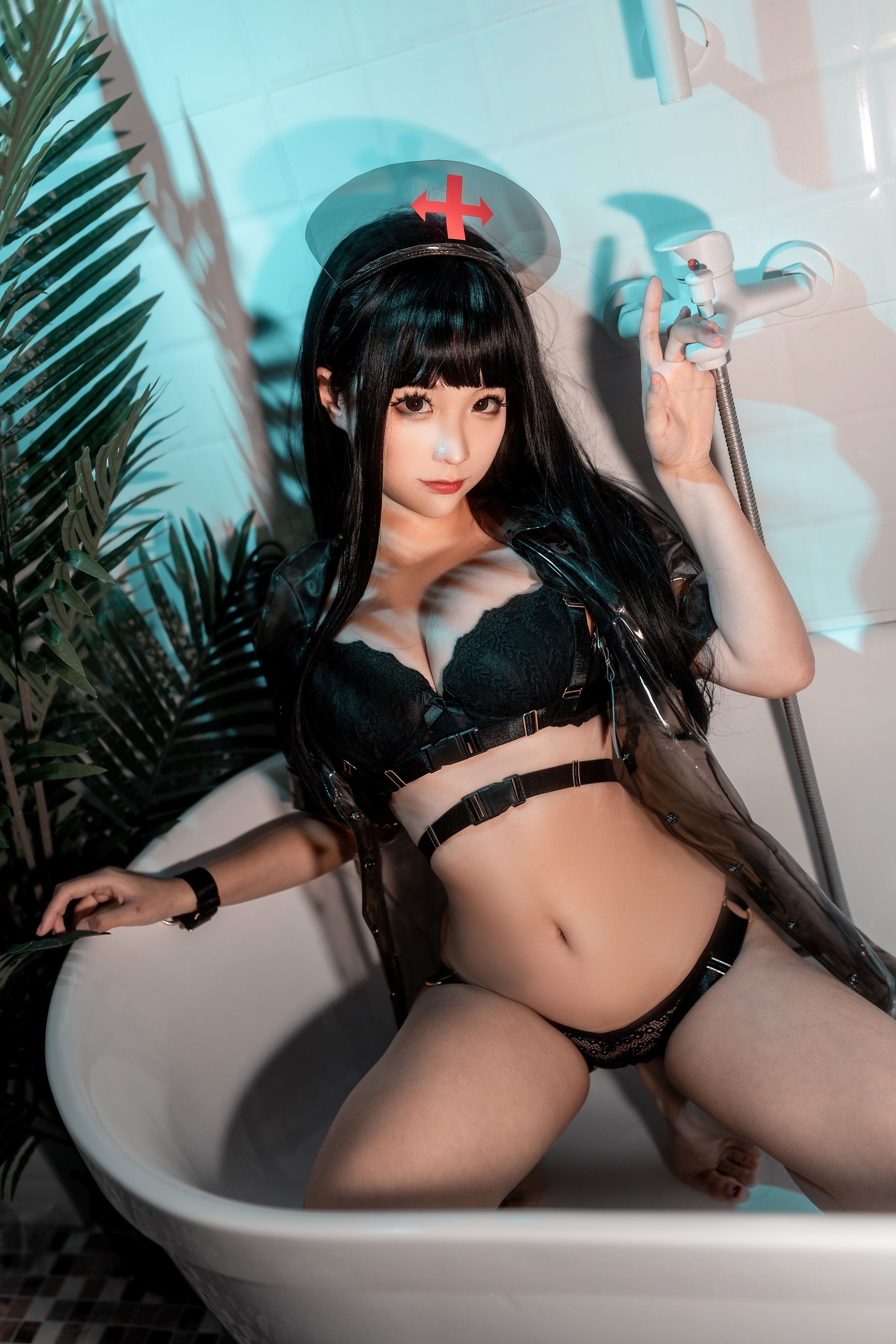 蠢沫沫-胶衣护士 黑 [40P] 2