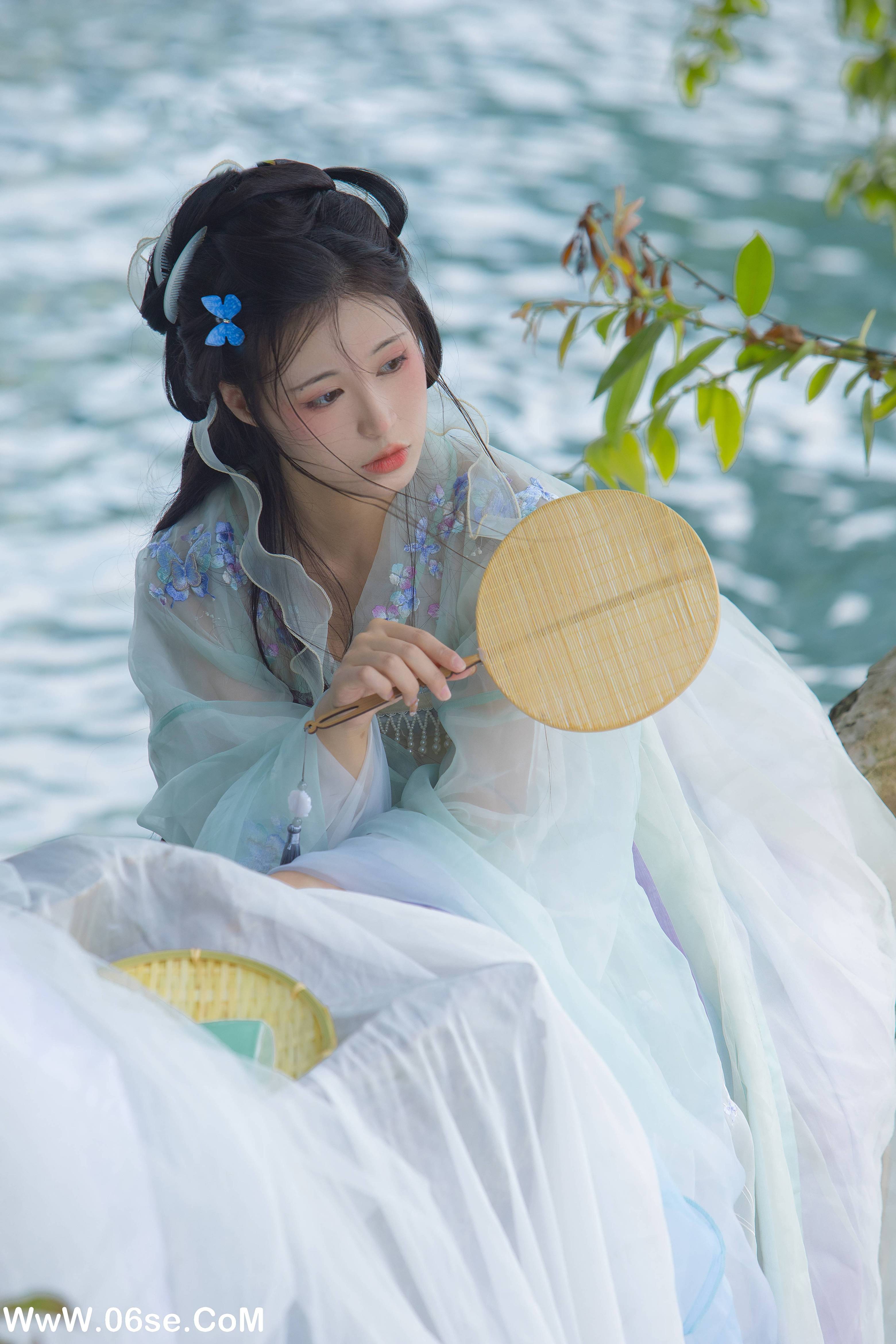 图片[11]-[YITUYU艺图语]2022.10.17 惊鸿客 努力搬砖的双翮[21+1P／341MB]-六色网