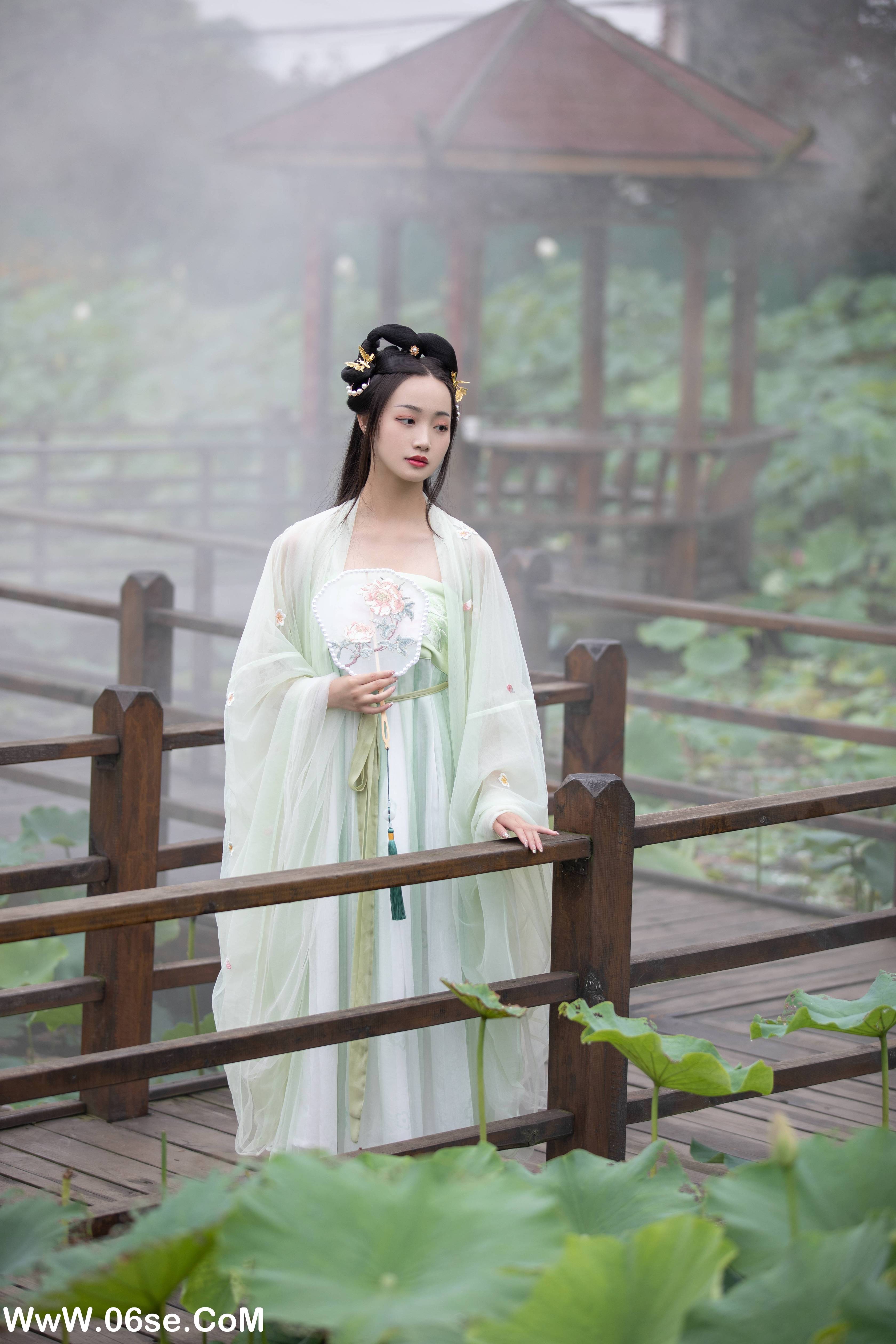 图片[19]-[YITUYU艺图语]2022.08.01 荷 凌子兮[23+1P／371MB]-六色网