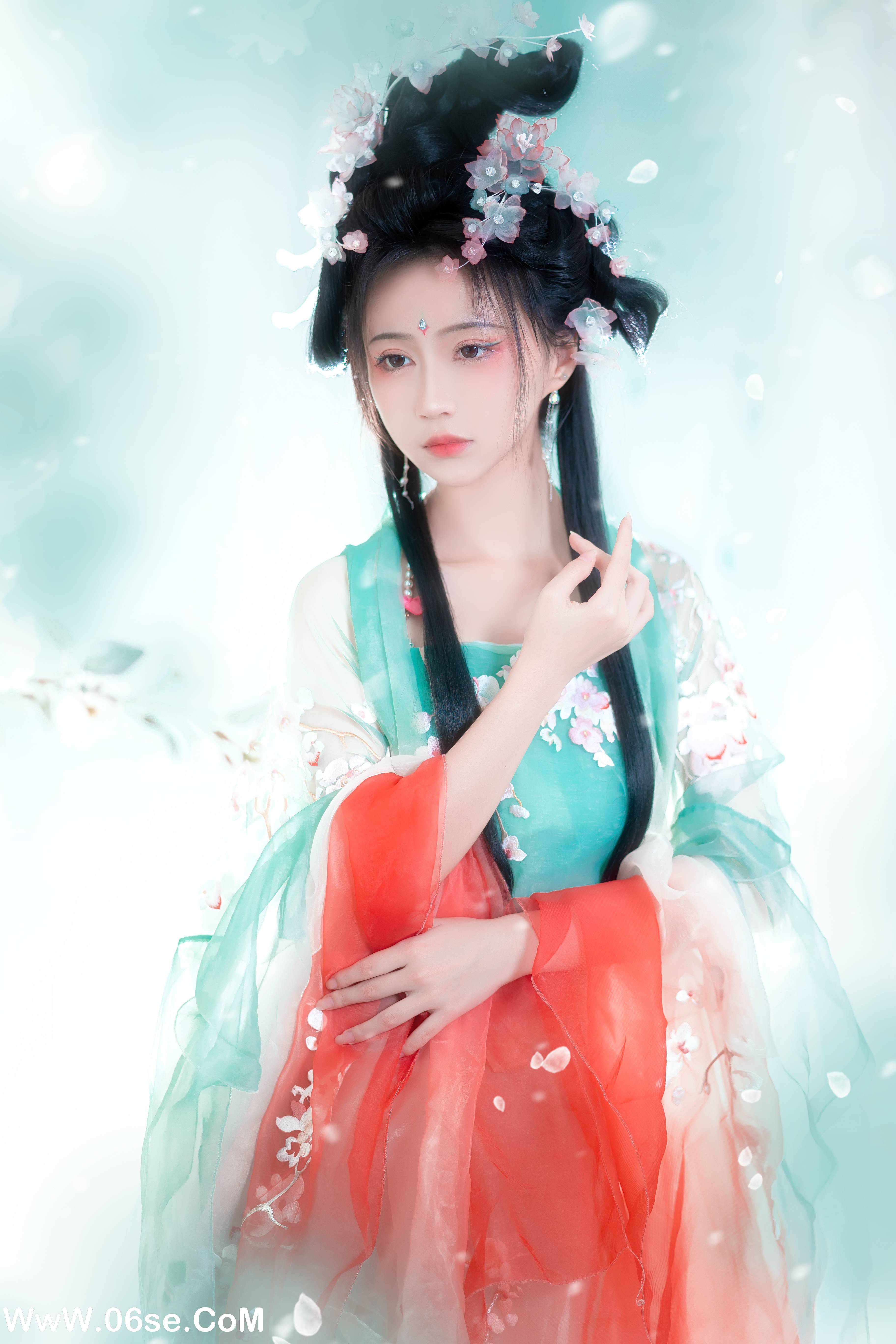 图片[7]-[YITUYU艺图语]2022.12.26 绿梅 -绮罗生的小苏苏-[27+1P／189MB]-六色网