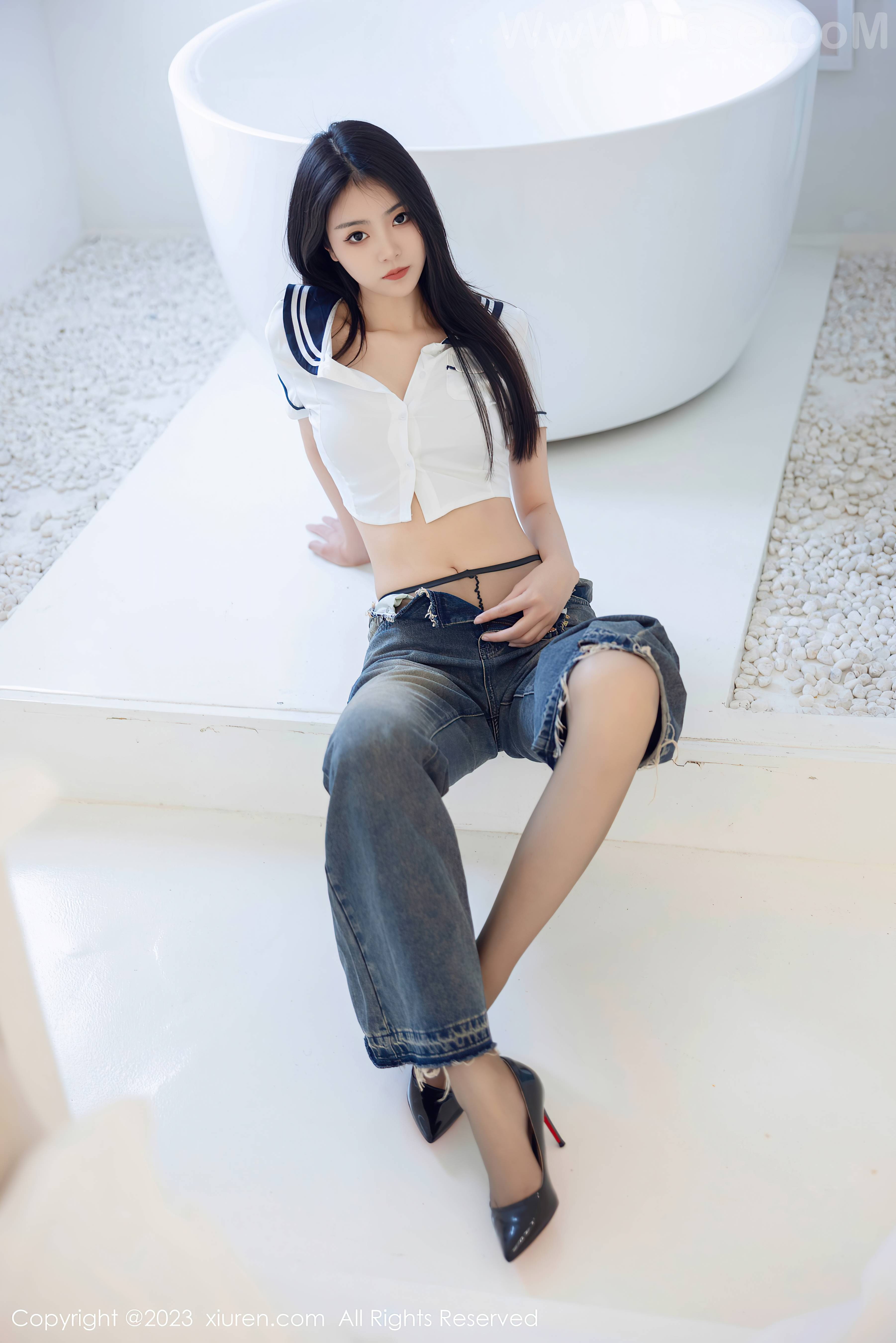 图片[8]-[XiuRen秀人网] 2023.07.05 NO.7027 可樂Vicky 牛仔裤 [82+1P642M]-六色网