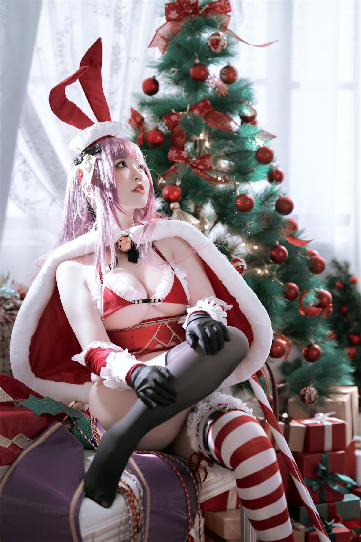 Cosplay 半半子 Christmas Bunny Aike 2