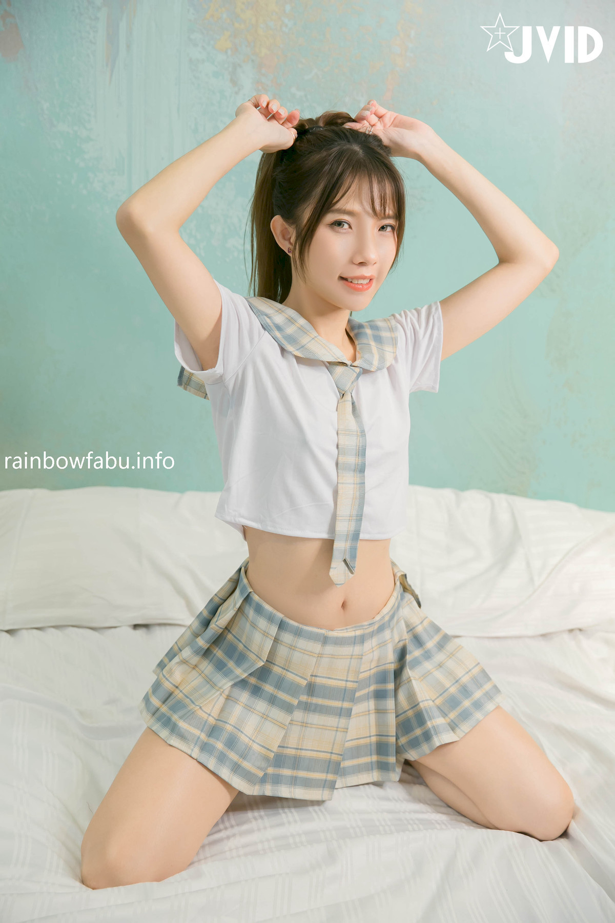 JVID精品 夏小希-离家出走的清纯女学生 3