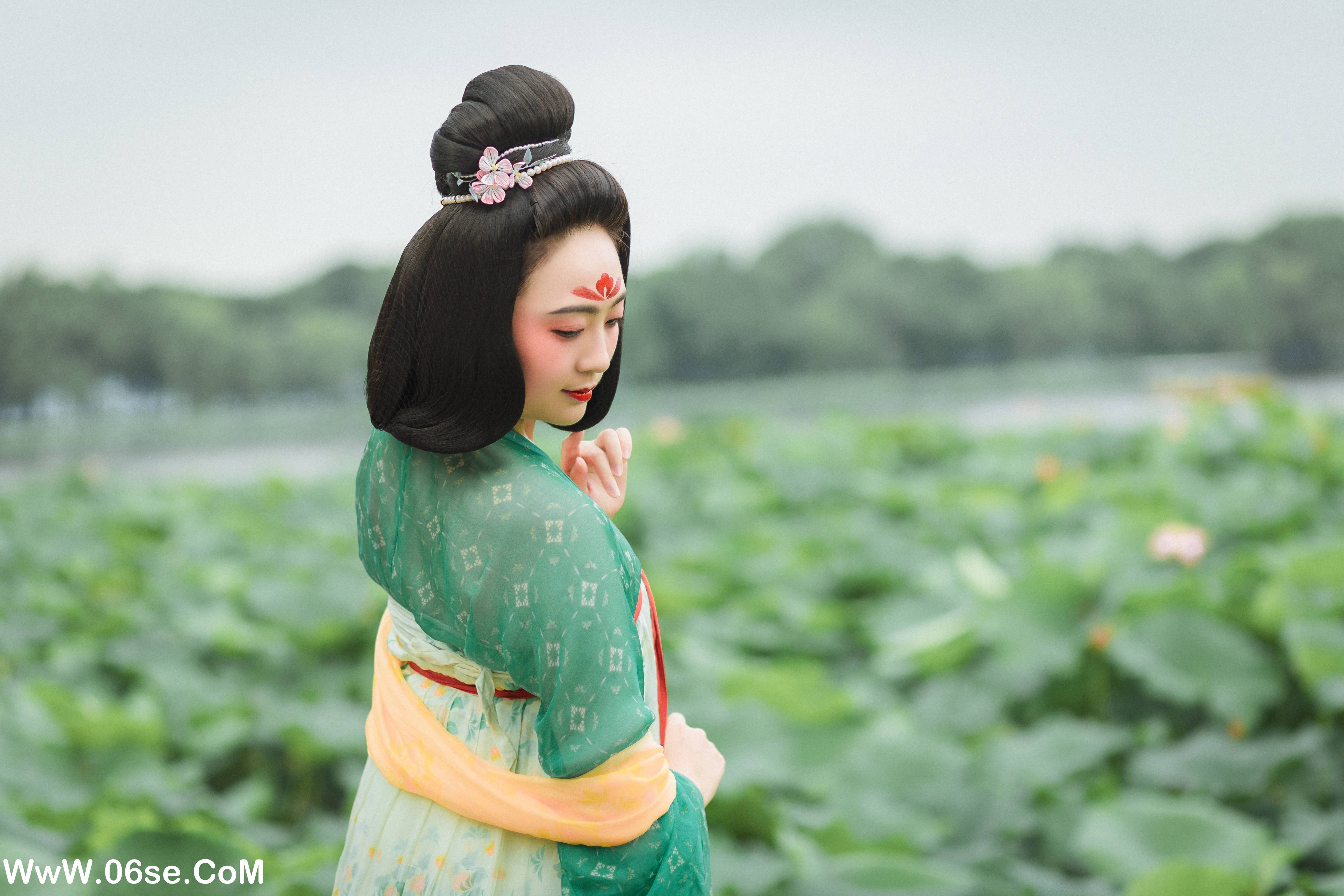 图片[23]-[YITUYU艺图语]2022.01.14 荷 徐悦尔[22+1P／449MB]-六色网