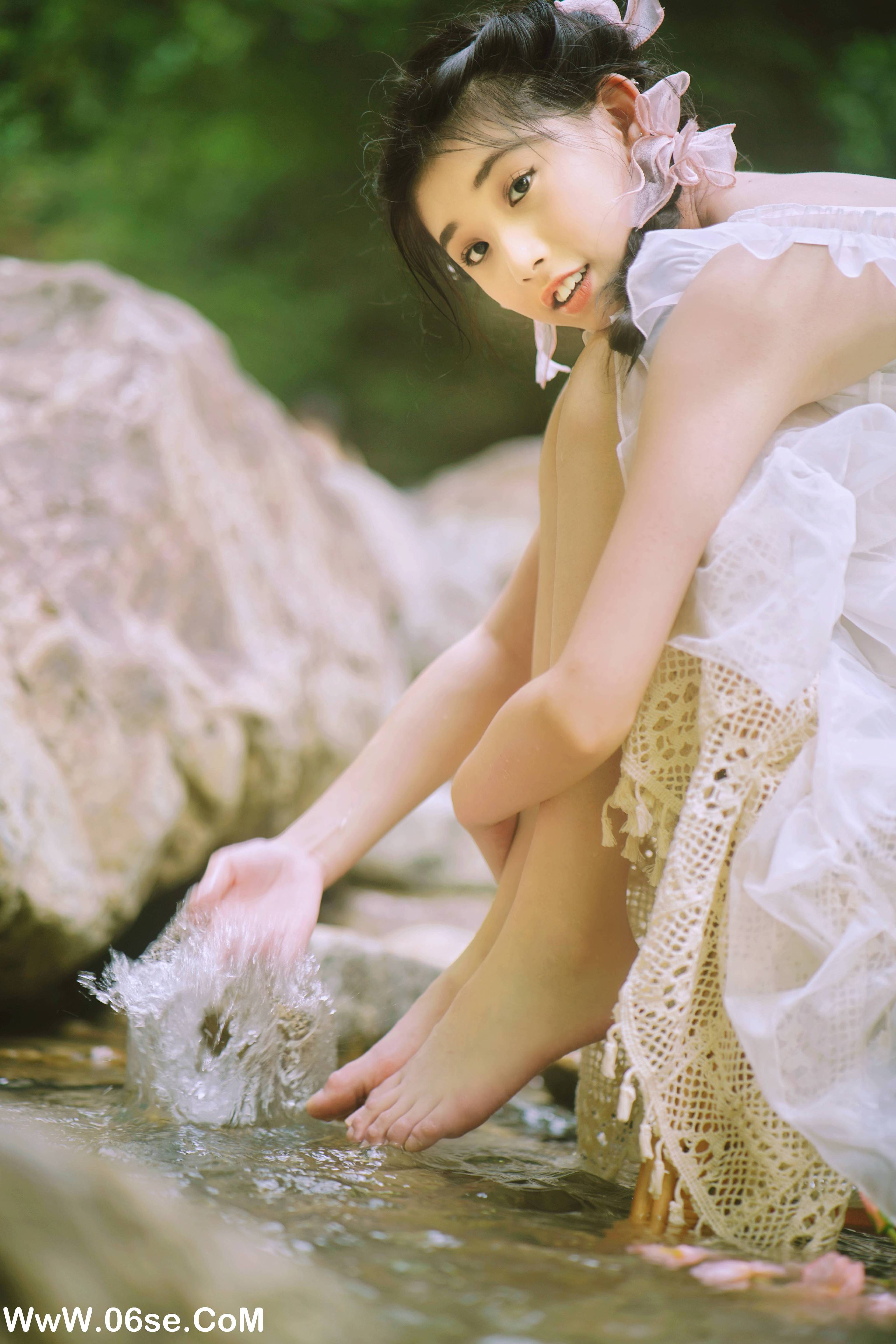 图片[31]-[YITUYU艺图语]2022.09.15 溪流少女 小怡[35+1P／459MB]-六色网