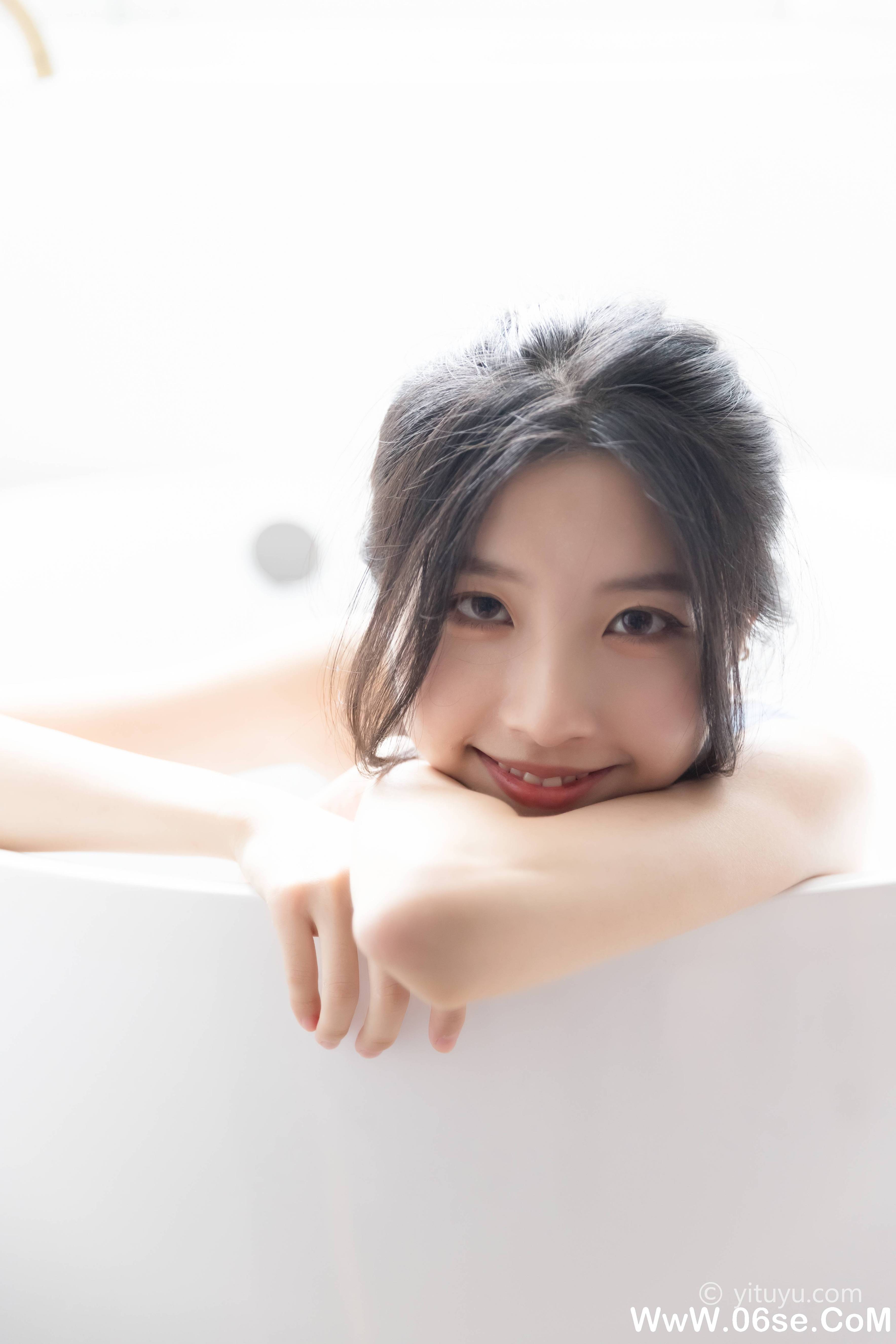 图片[19]-[YITUYU艺图语]2021.04.21 蓝色牛仔裤 小铟[24+1P／293MB]-六色网