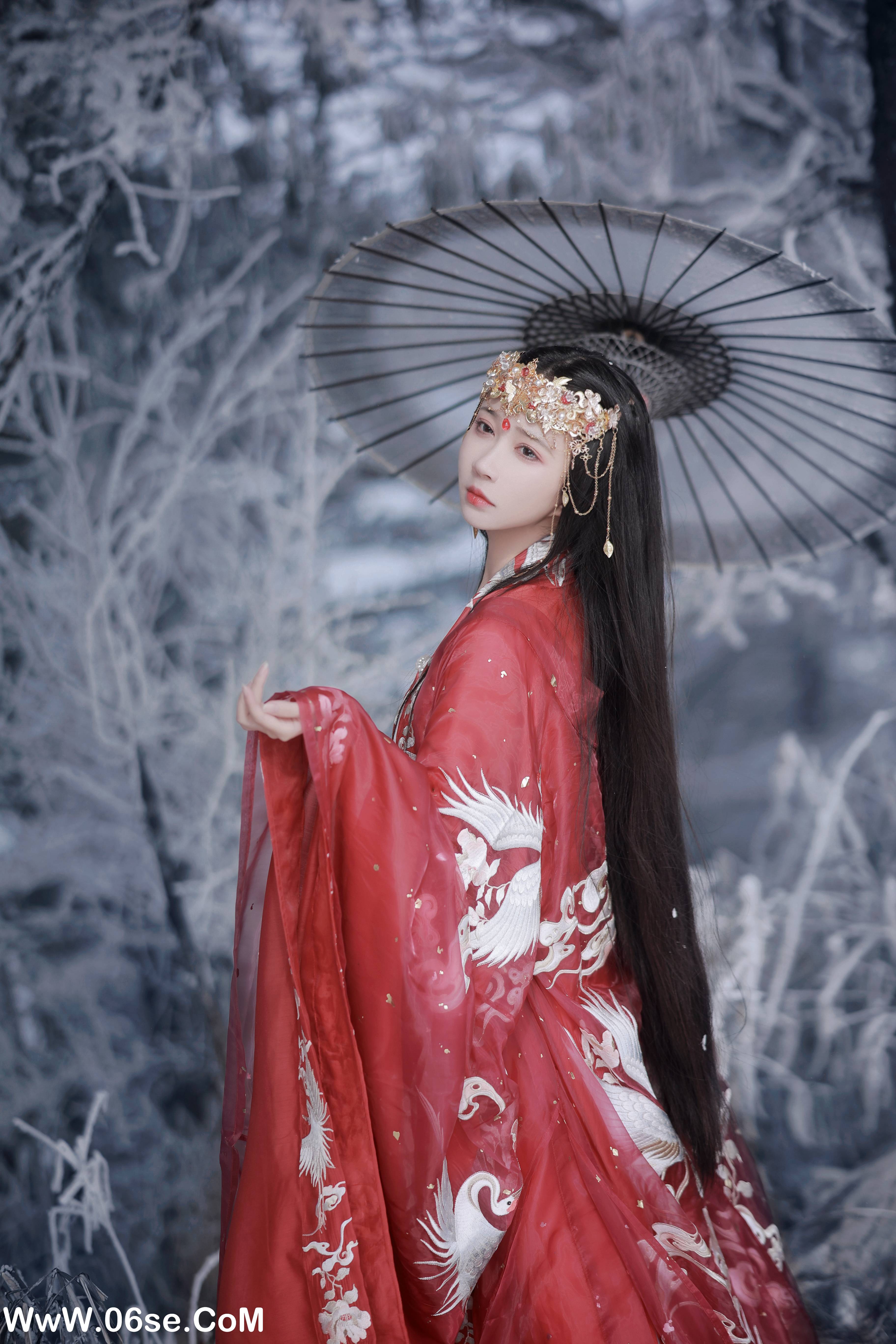 图片[29]-[YITUYU艺图语]2022.11.10 雪女 -绮罗生的小苏苏-[29+1P／250MB]-六色网