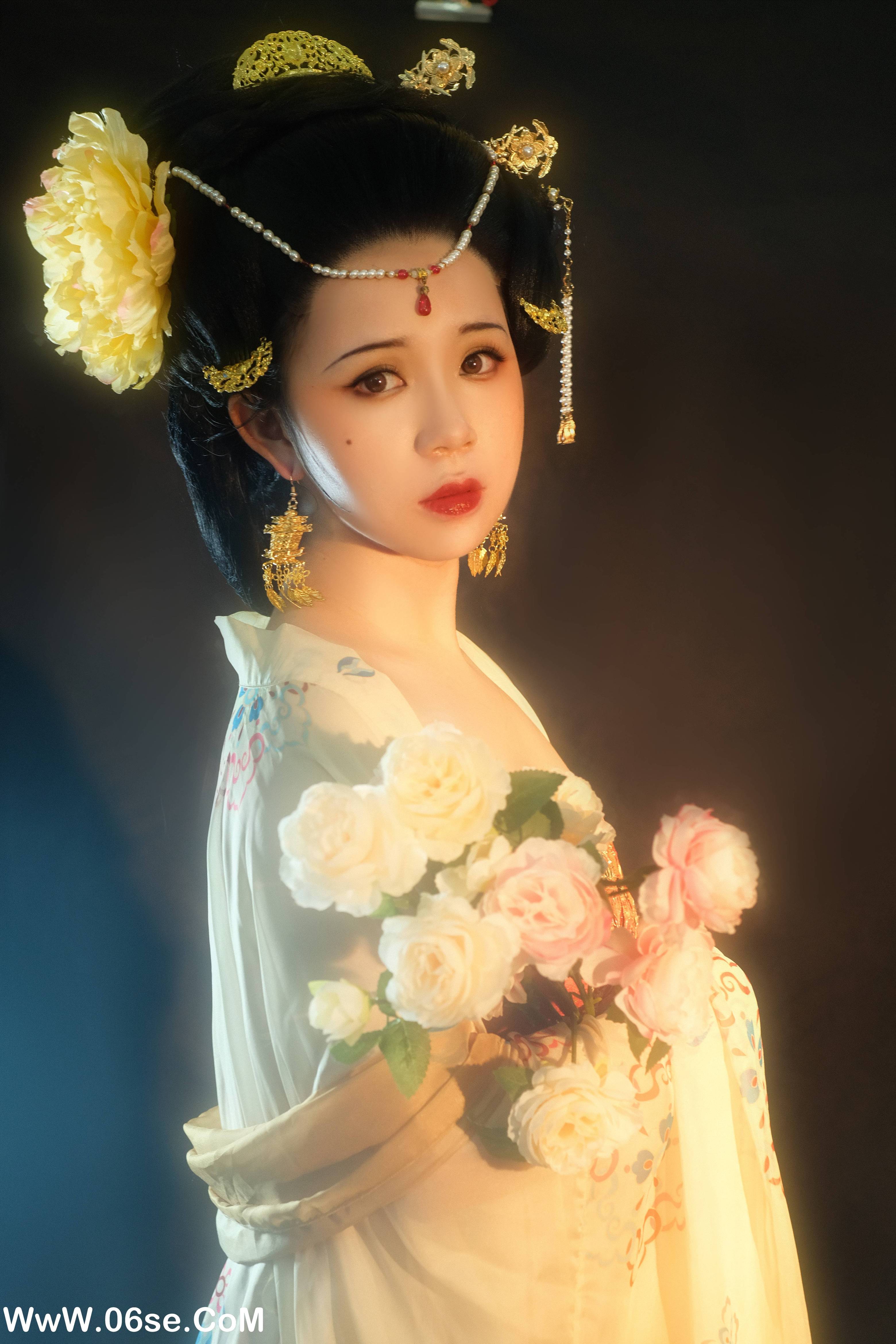 图片[6]-[YITUYU艺图语]2022.09.16 露华浓 一只高高[23+1P／466MB]-六色网