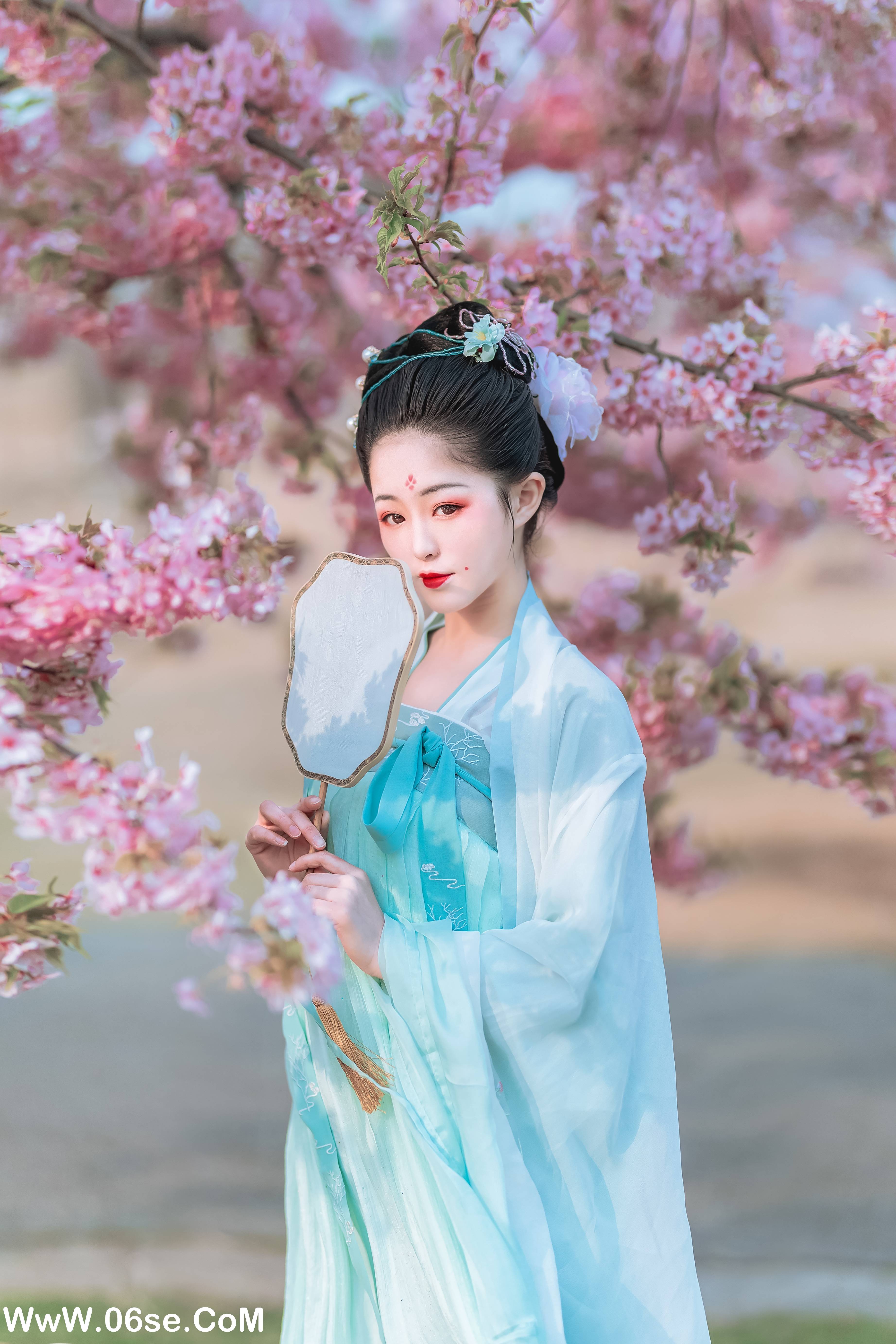 图片[13]-[YITUYU艺图语]2022.06.27 樱花美人 蟋蟀呀[32P-225.6M]-六色网