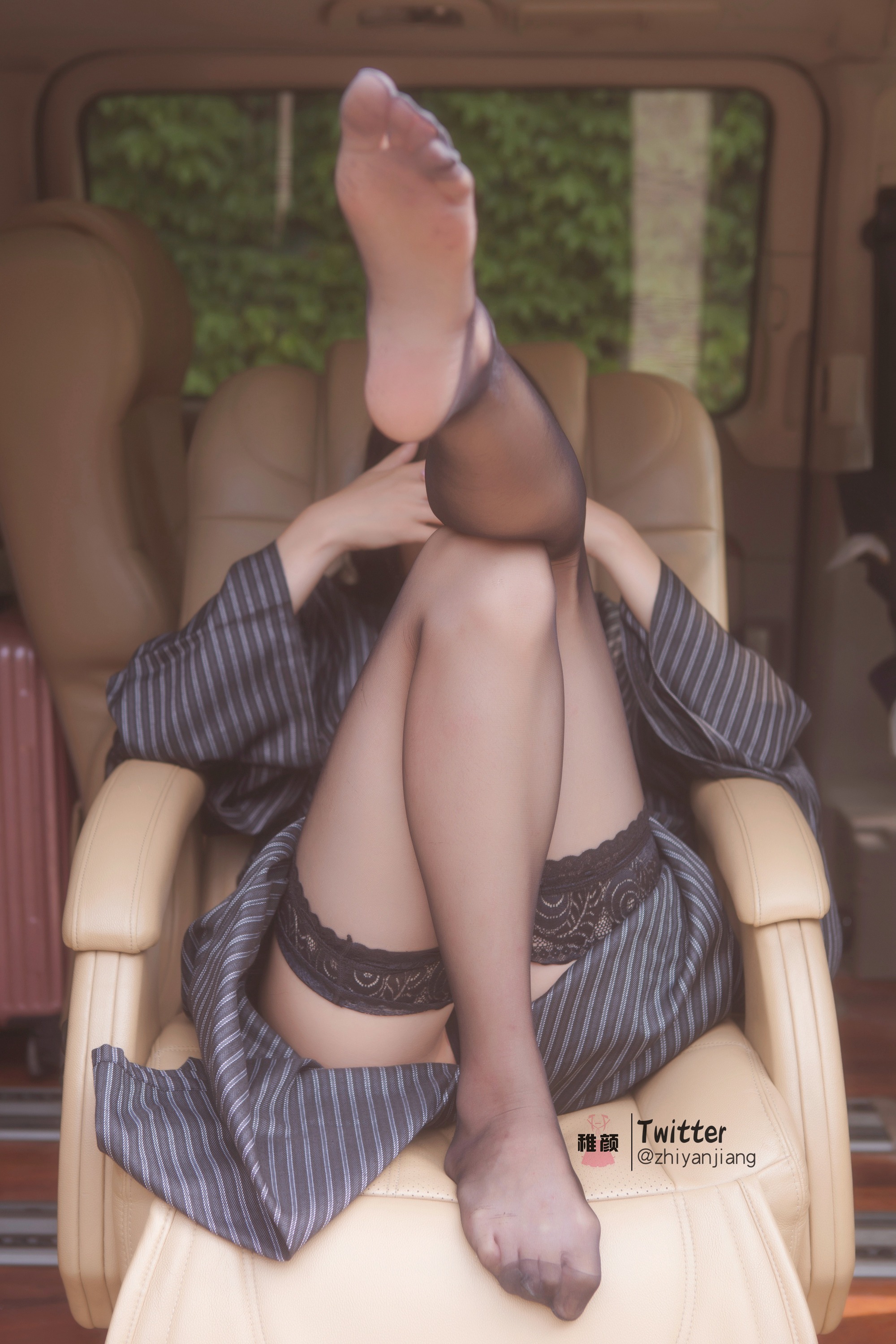 [稚颜酱] 丝袜合集 96P 94
