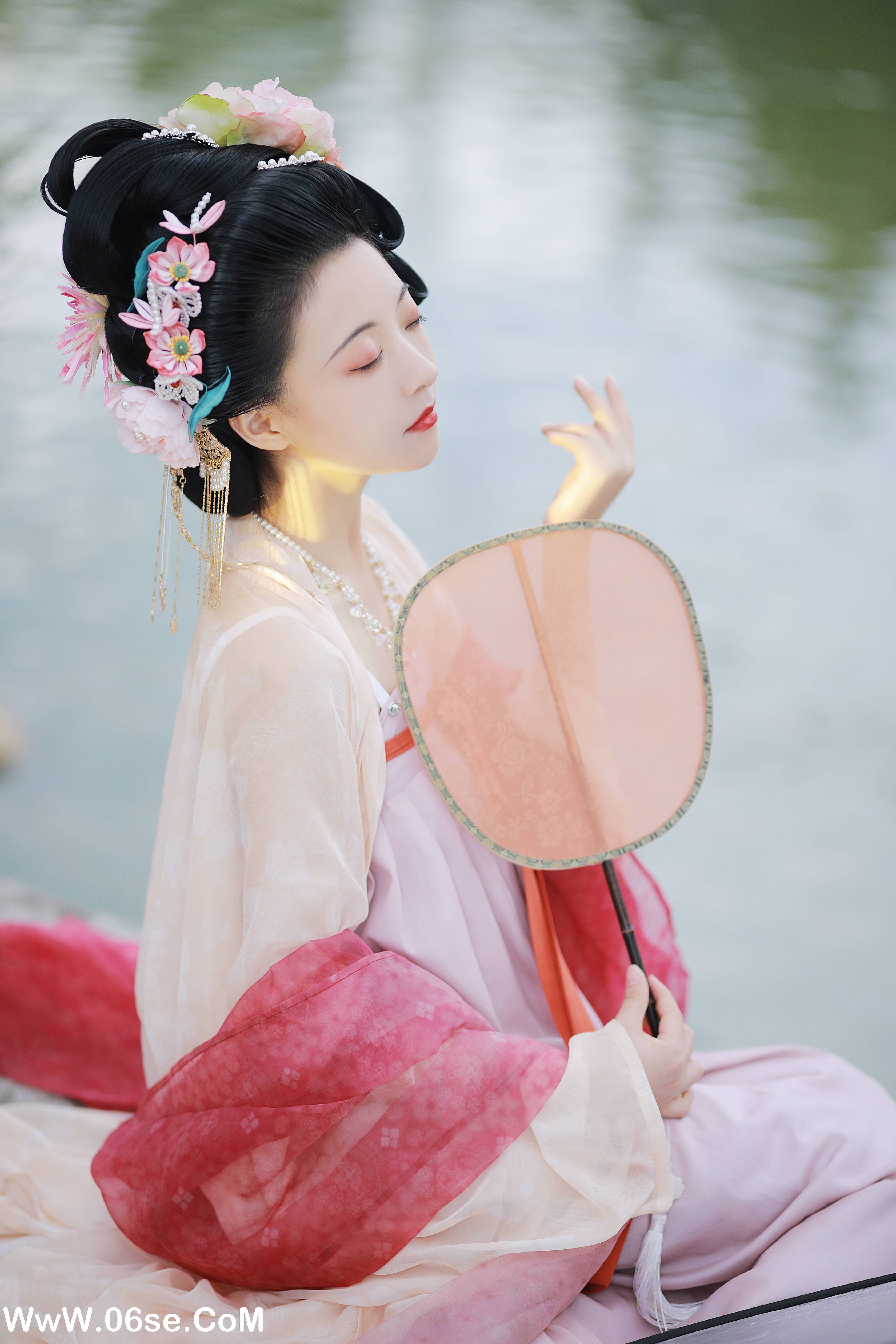 图片[9]-[YITUYU艺图语]2022.09.23 风月偏爱宴旧人 YunFleur[35+1P／682MB]-六色网