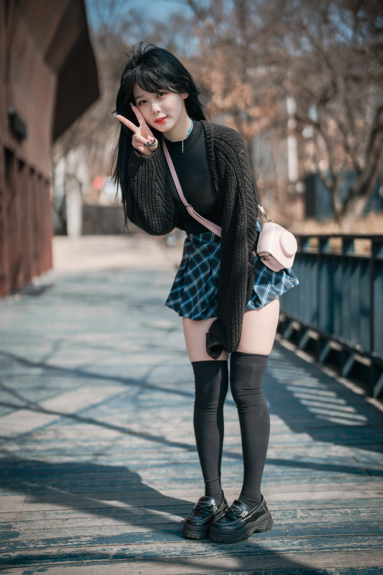 ZIA.Kwon 권지아, [DJAWA] Early Spring Walk in March Set.01 27