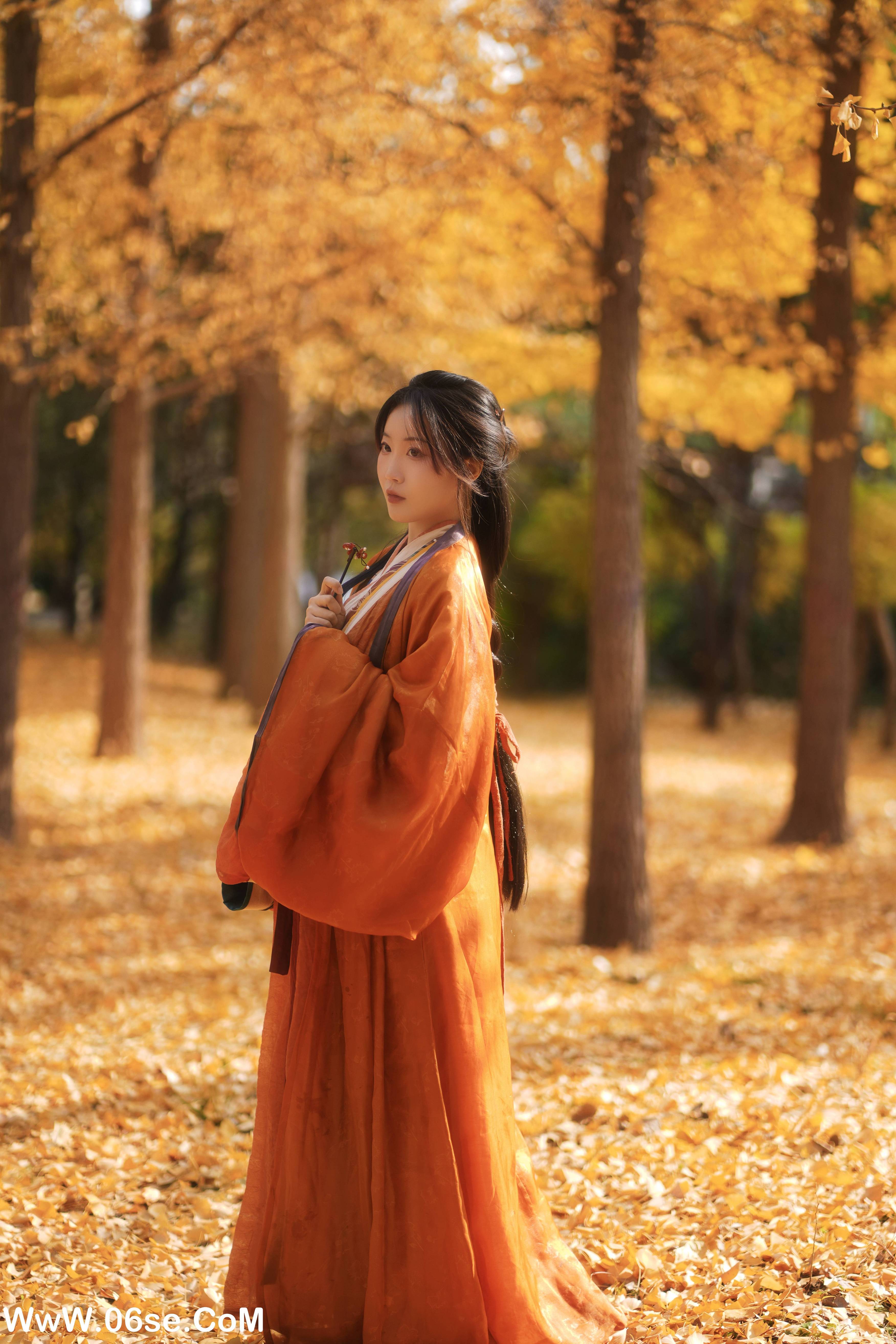 图片[14]-[YITUYU艺图语]2022.12.17 金秋 人间小白龙[24+1P／373MB]-六色网