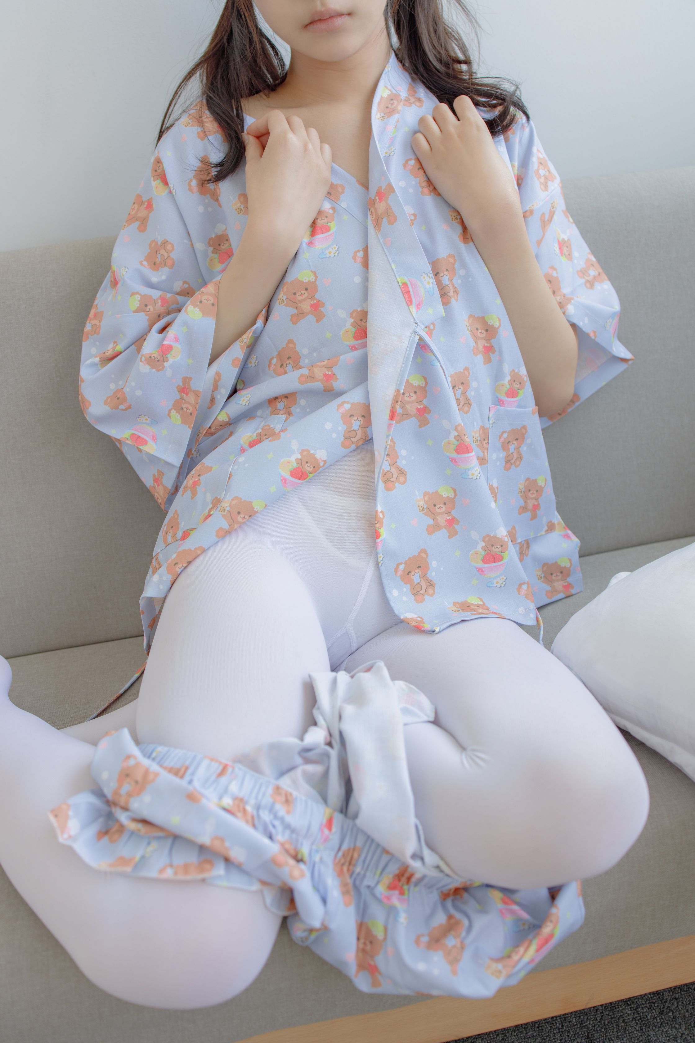 森萝财团 内部 006 沙发上诱人的白丝美少女 [113P1V3.61G] 61