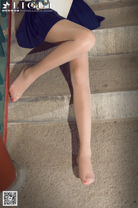 [Image: eb4c01ea8df6e5263193d.jpg]