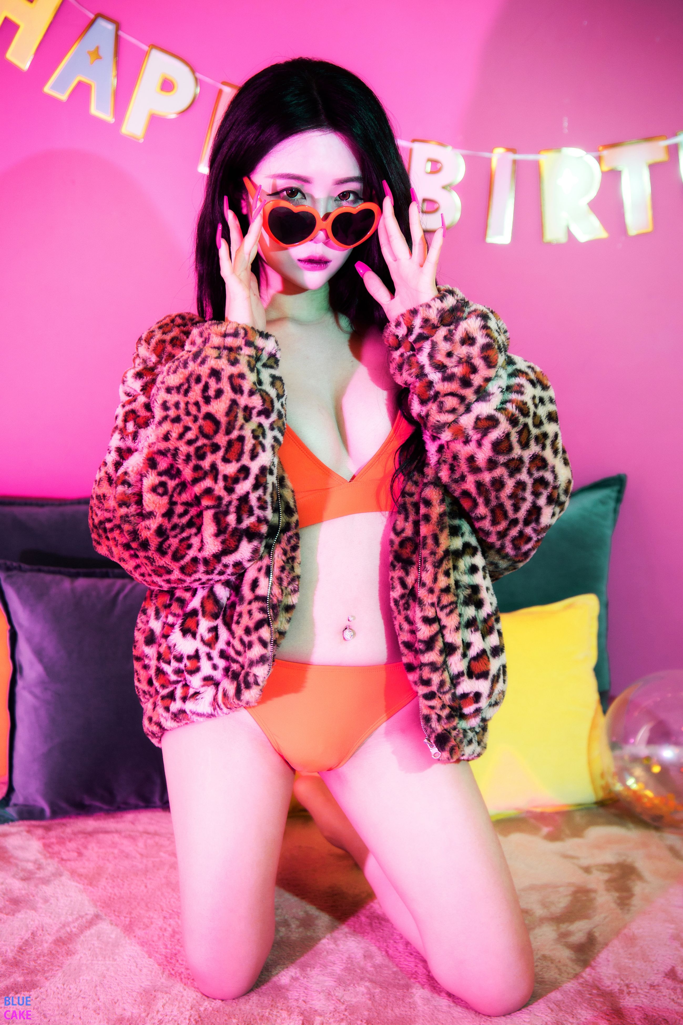 Bomi (보미) - [BLUECAKE] Happy Bomiday [95P-1.14GB] 76