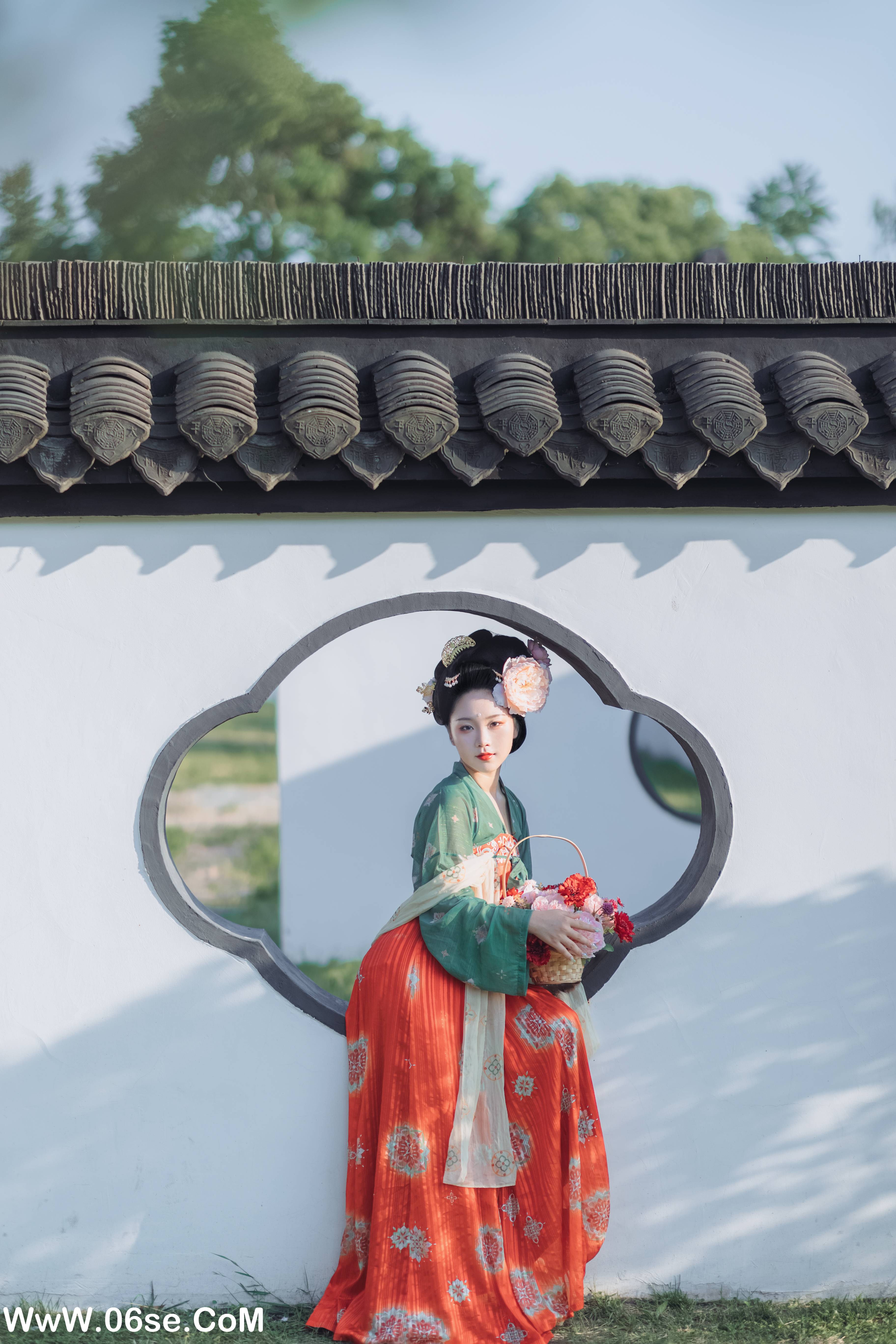 图片[37]-[YITUYU艺图语]2022.08.15 盼君归 卖大鱼[41+1P／352MB]-六色网