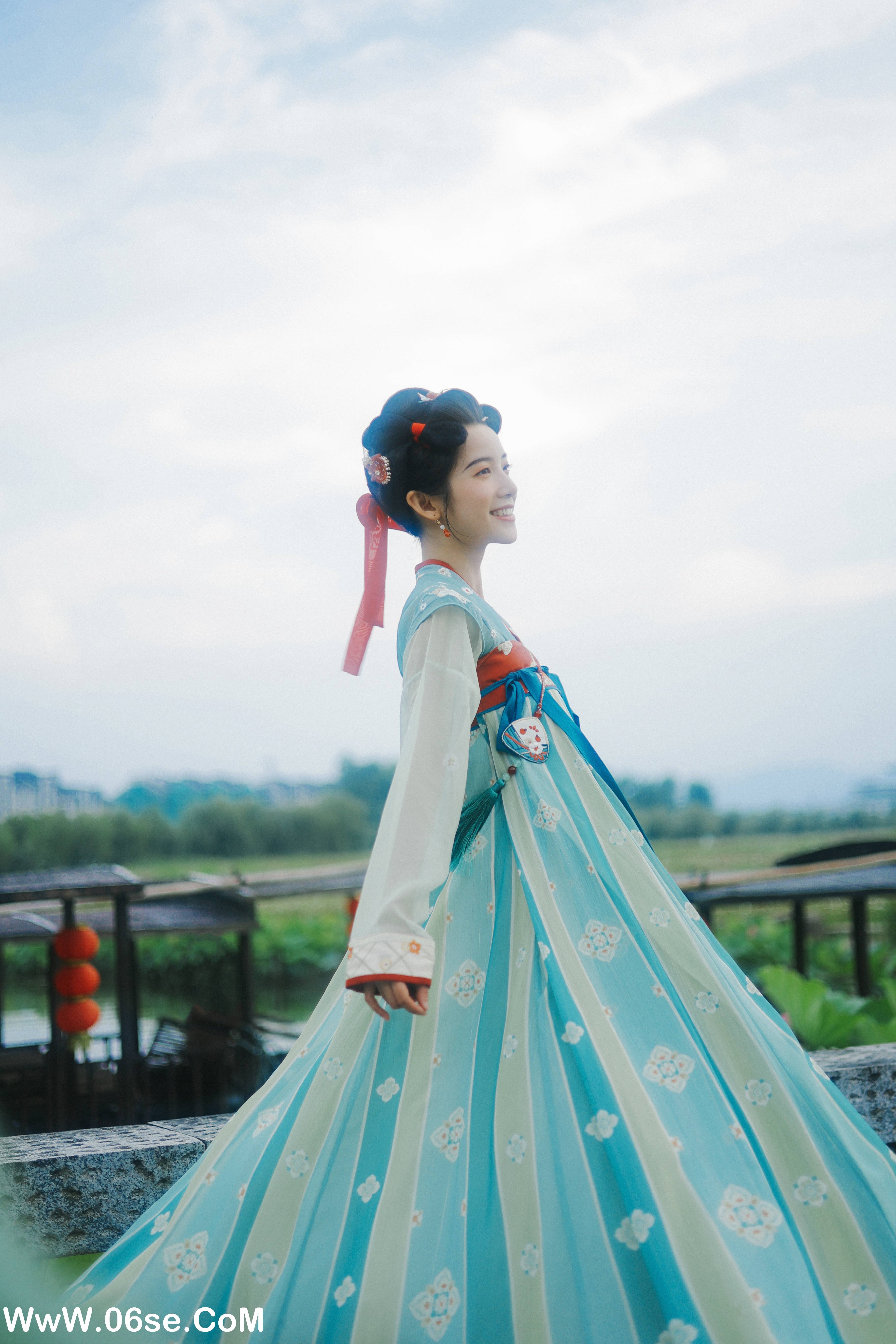 图片[9]-[YITUYU艺图语]2022.07.14 夏荷 一只阿梦崽[38+1P／294MB]-六色网