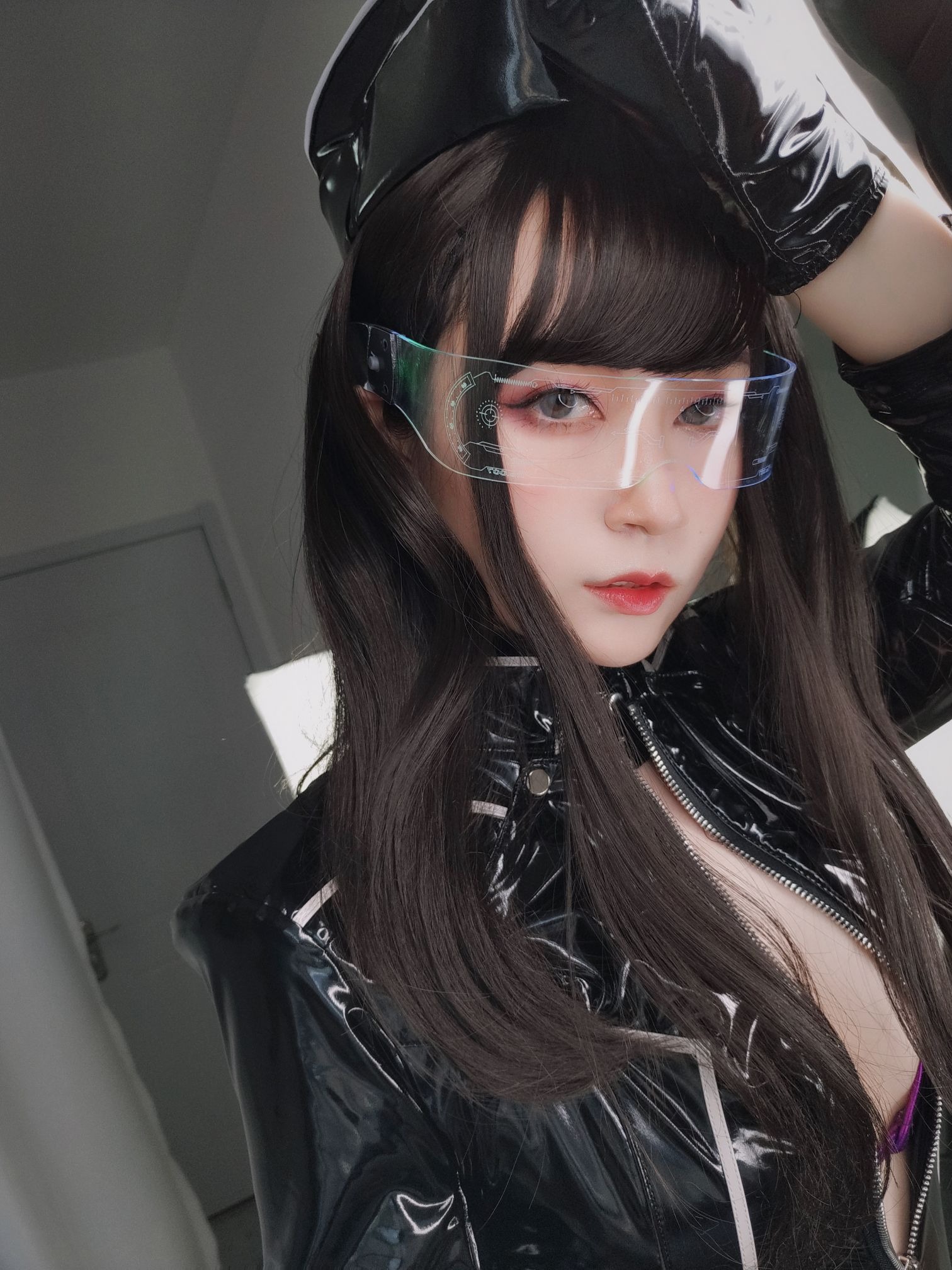白银81 - 通讯官 [147P8V] 42