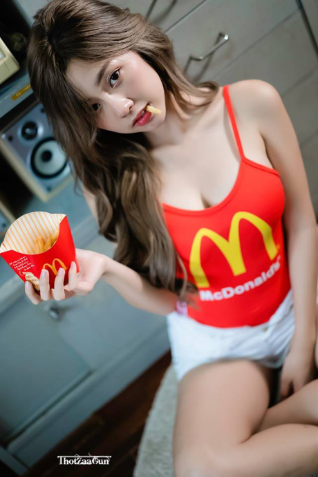 [Image: ec64626d91420a987b481.jpg]